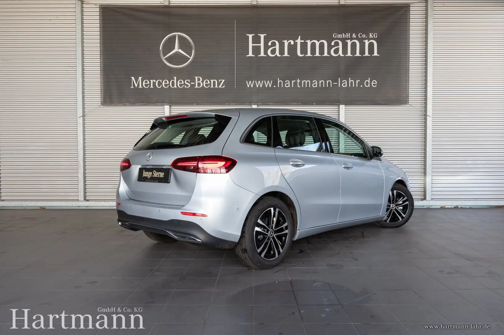 Mercedes-Benz B 180 B 180 Progressvie Advanced DigitalDisplay LED Silber - 2