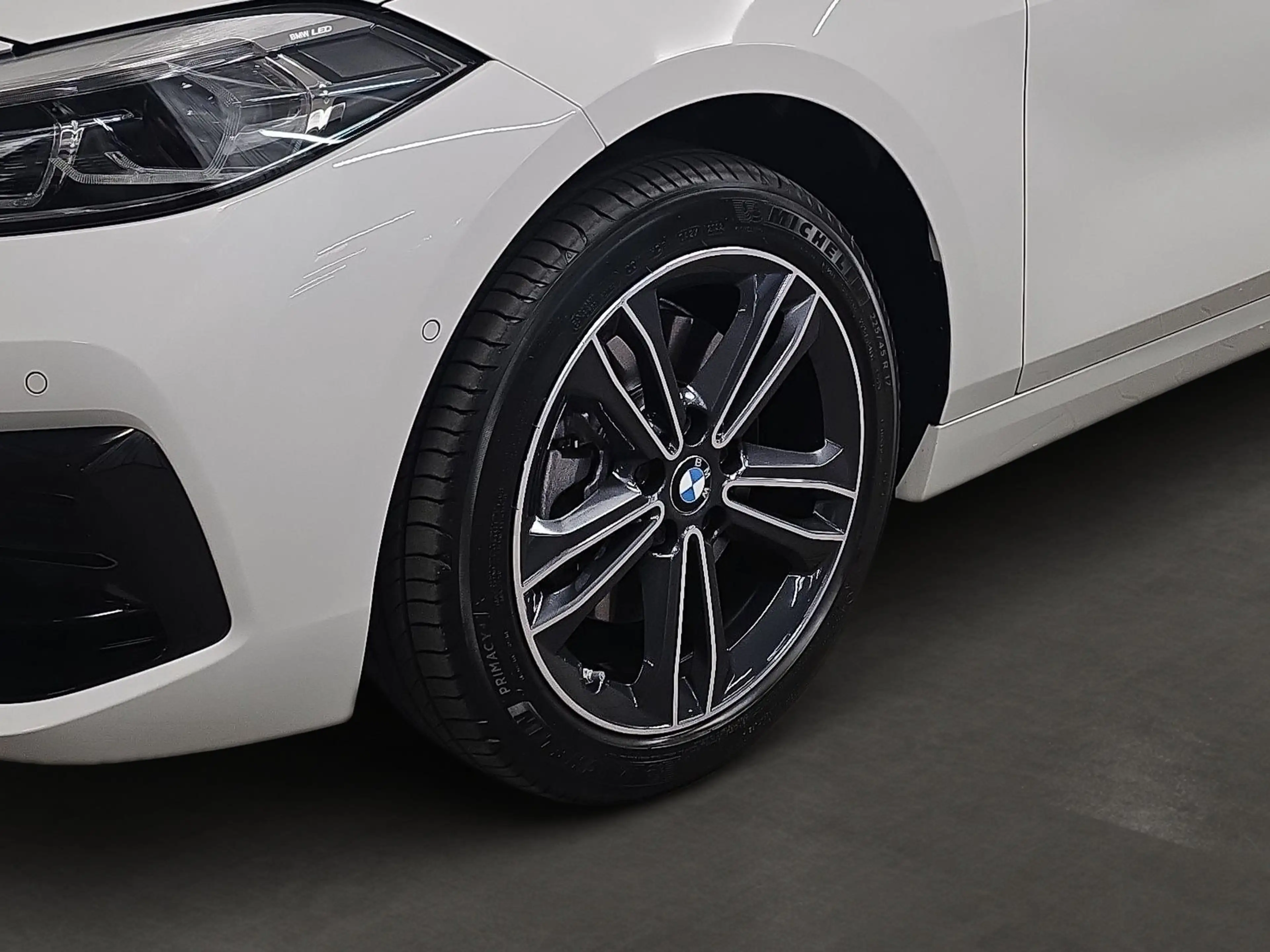 BMW 118 i Sport-Line*Komfortzugang*Klimaautomatik — photo 6