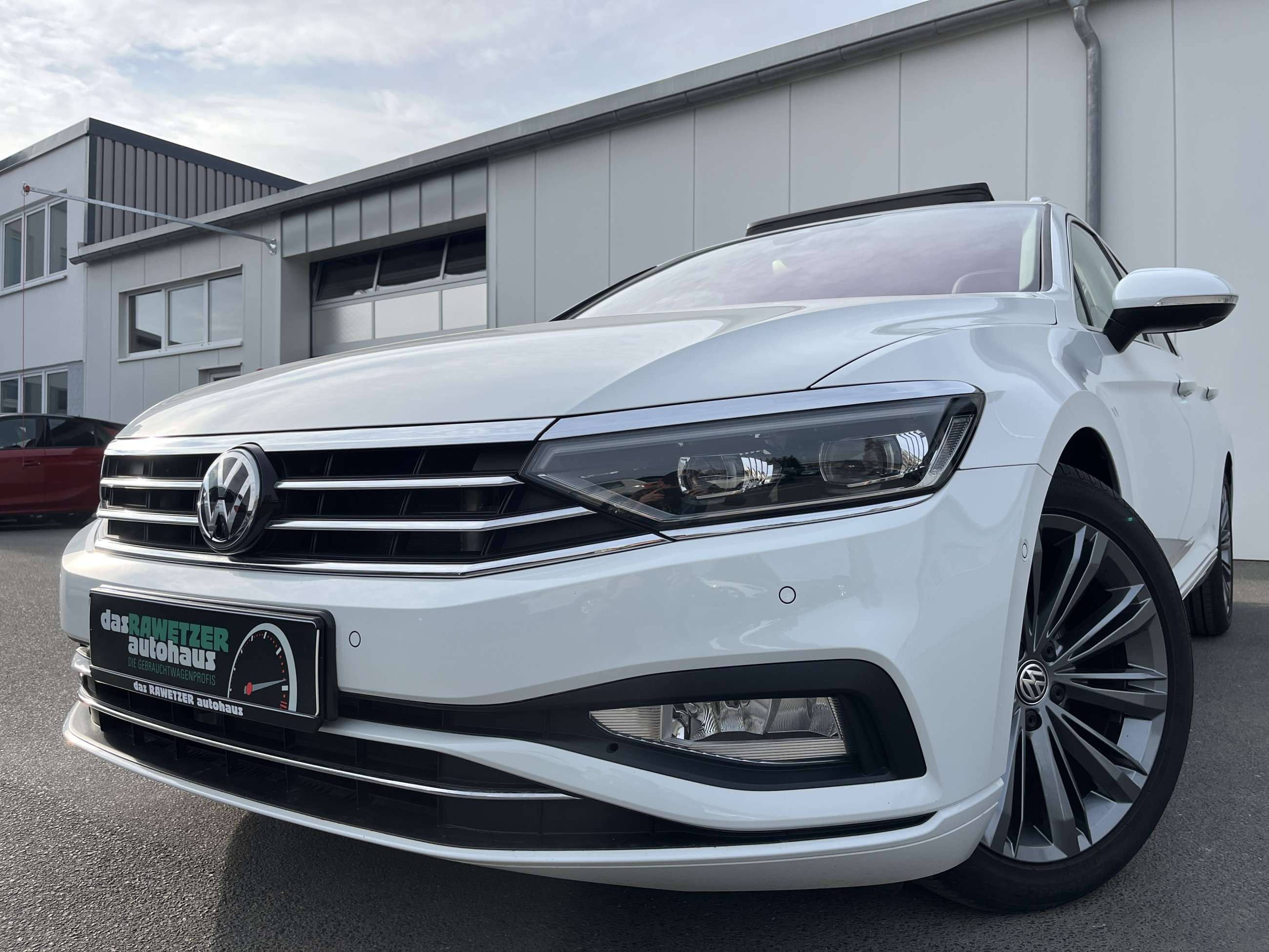 Second hand Volkswagen Passat Variant 2.0