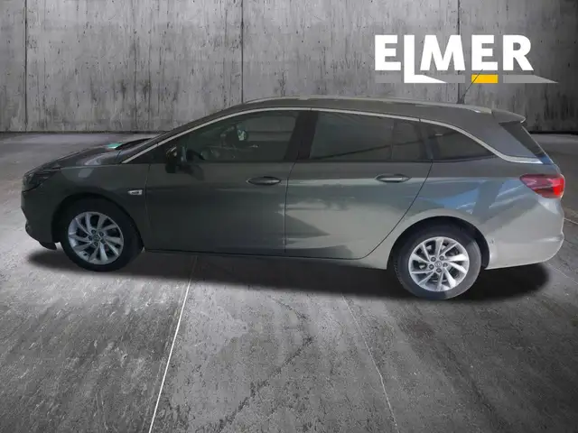 Opel Astra view 2