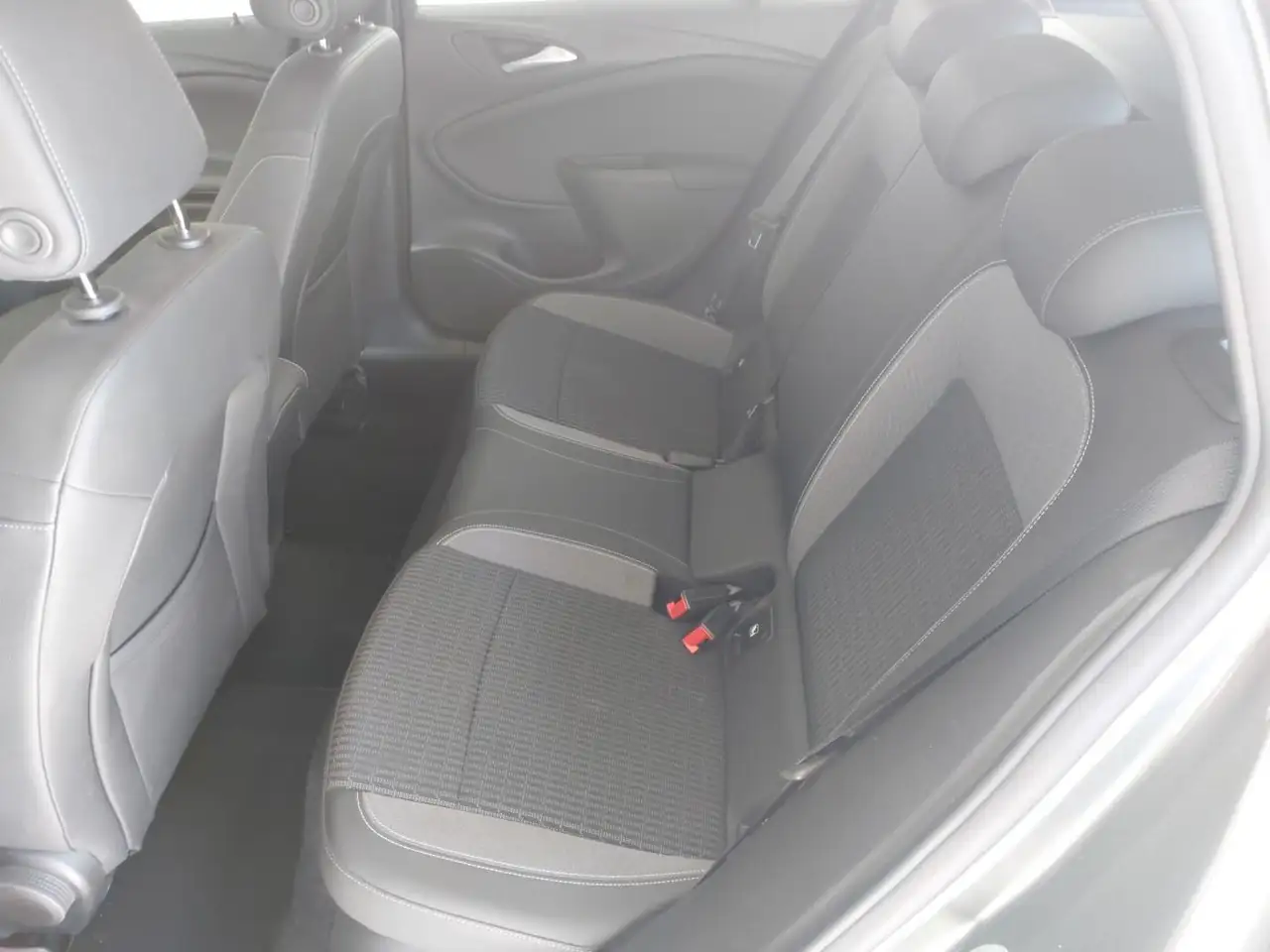 Opel Astra 1.4 Turbo 11