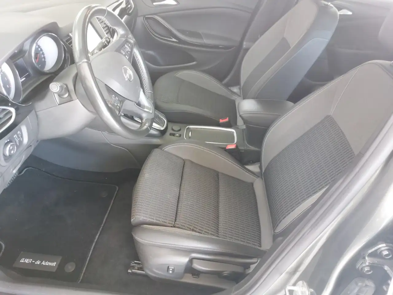 Opel Astra 1.4 Turbo 10