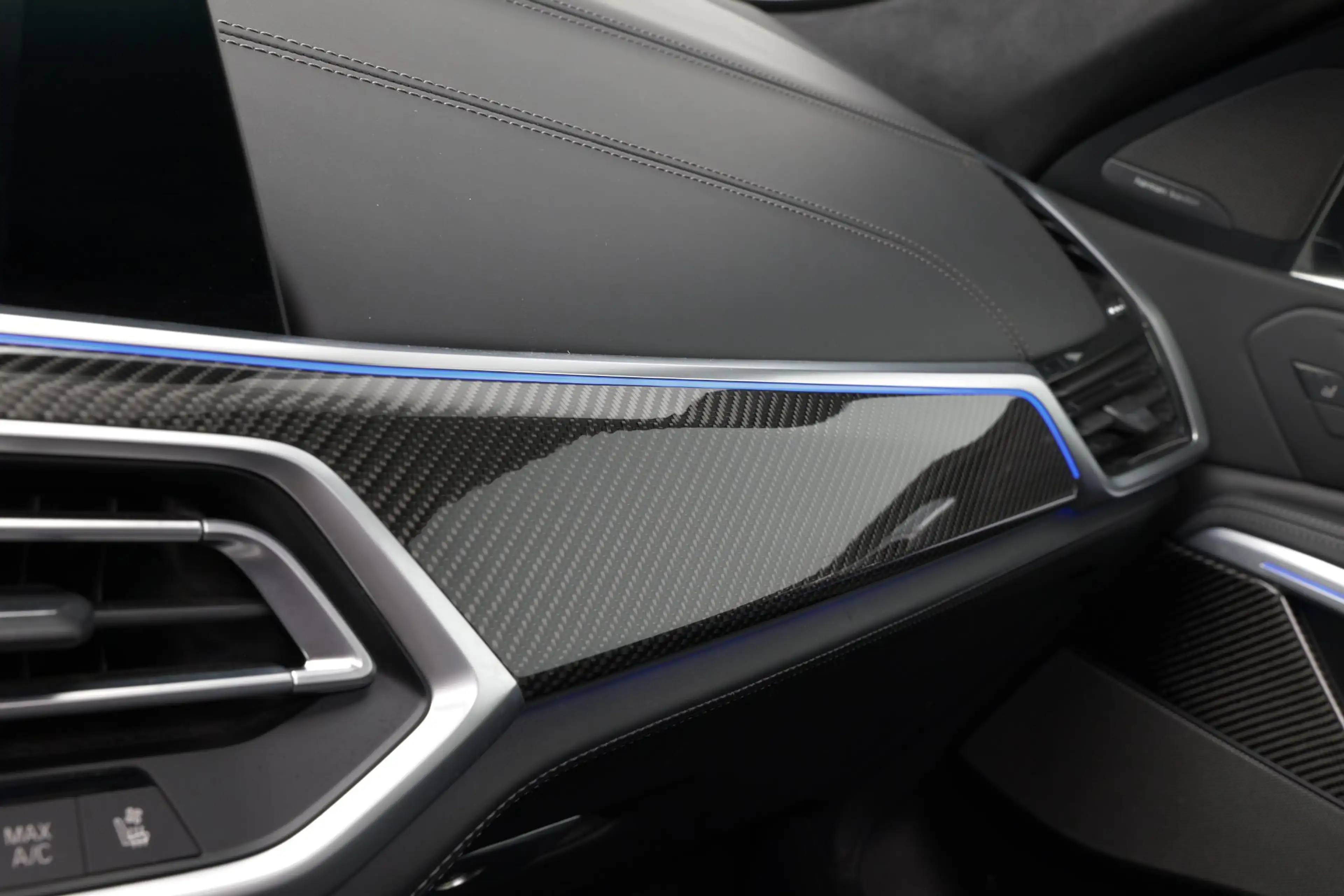 BMW X6 M Competition |Pano|FULL Carbon|DravitGrau|Dealer.on — photo 23