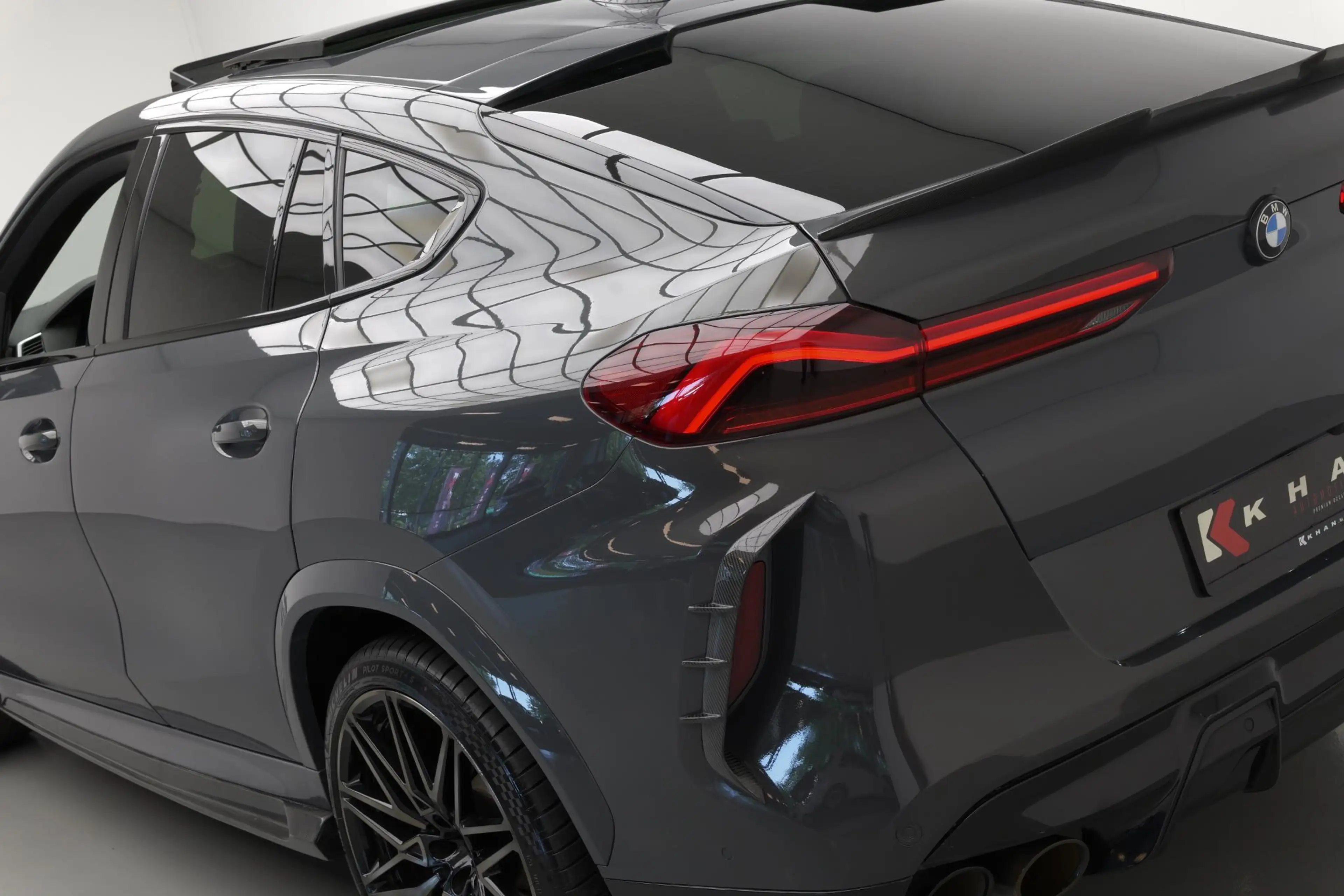 BMW X6 M Competition |Pano|FULL Carbon|DravitGrau|Dealer.on — photo 42