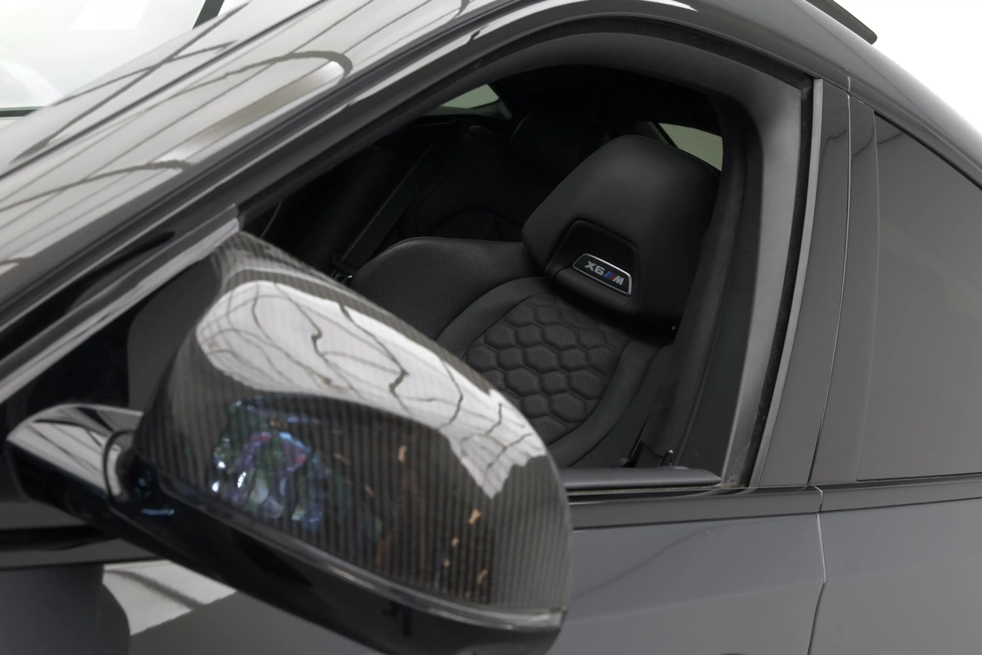 BMW X6 M Competition |Pano|FULL Carbon|DravitGrau|Dealer.on — photo 8