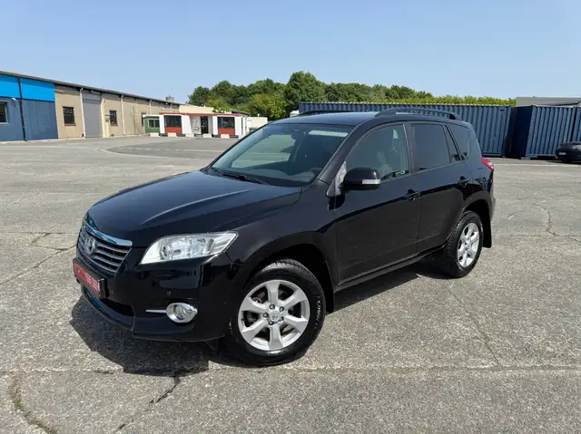 Toyota RAV 4 2.0i VVT-i 16v 4x4 Automatic / Export Afrik Only