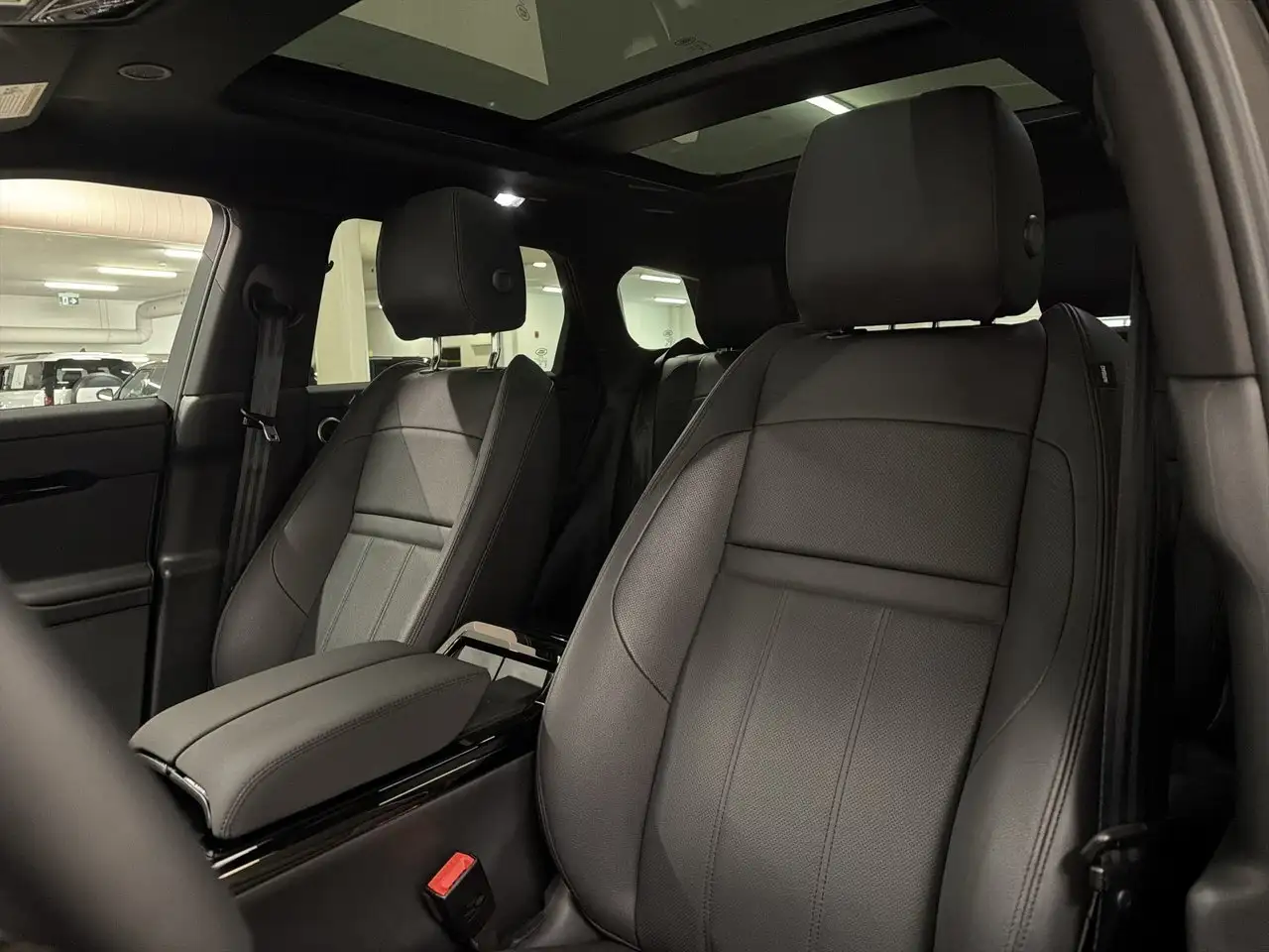 Land Rover Range Rover Evoque снимка Land Rover Range Rover Evoque