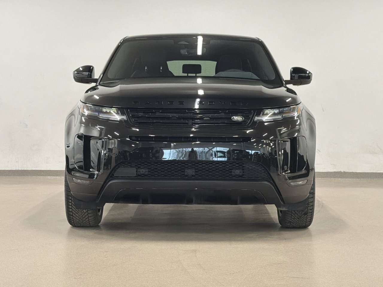 2026 Land Rover Range Rover Evoque P250 S *Ltd Avail* CPO Warranty included. Financin — снимка 1