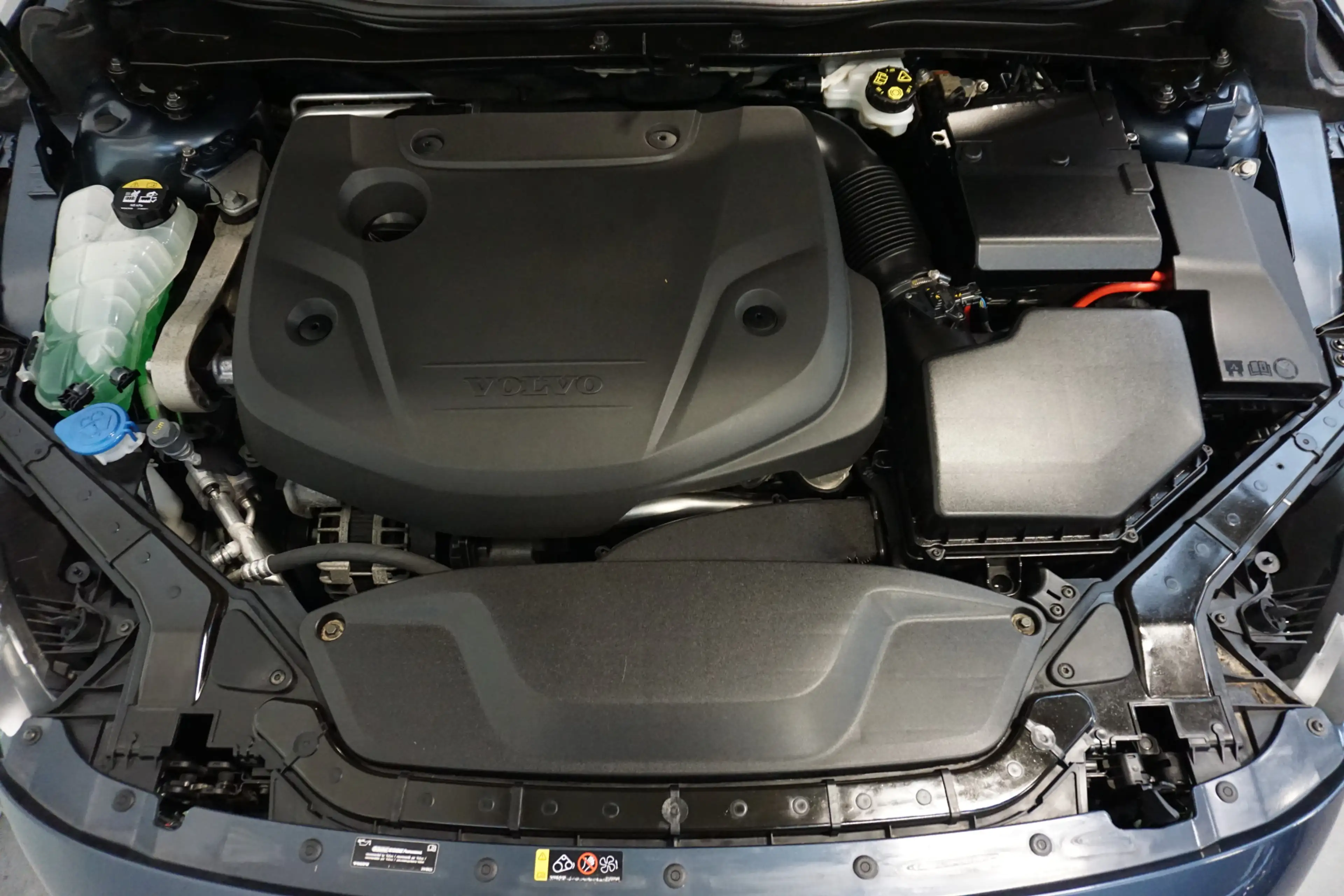 Volvo V40 Cross Country 2.0 D2 Nordic+ AUTOMAAT! LEER NAVI STAND. K. CRUIS — photo 16