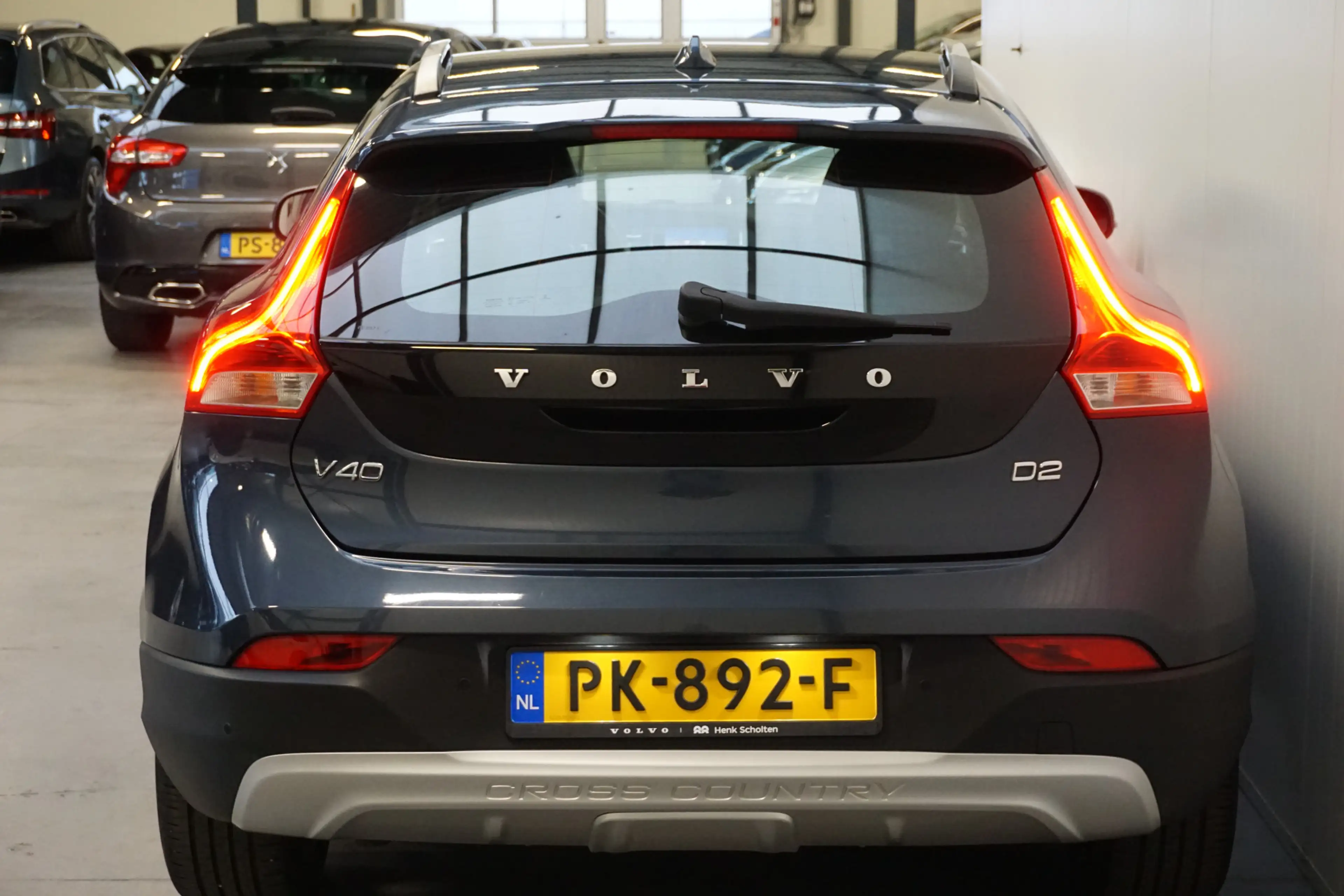 Volvo V40 Cross Country 2.0 D2 Nordic+ AUTOMAAT! LEER NAVI STAND. K. CRUIS — photo 20