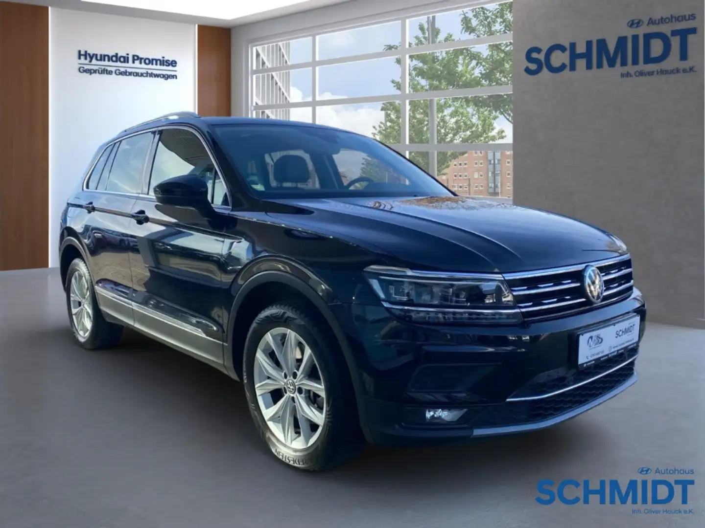 Volkswagen Tiguan Highline DSG BMT Start-Stopp 4Motion 2.0 TSI Leder Noir - 2