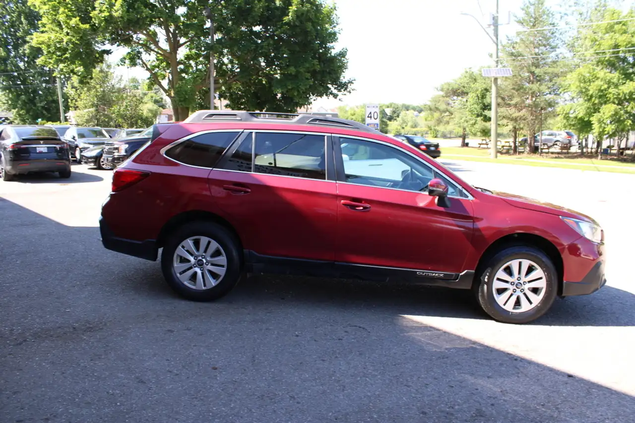 Subaru OUTBACK fotografie Subaru OUTBACK