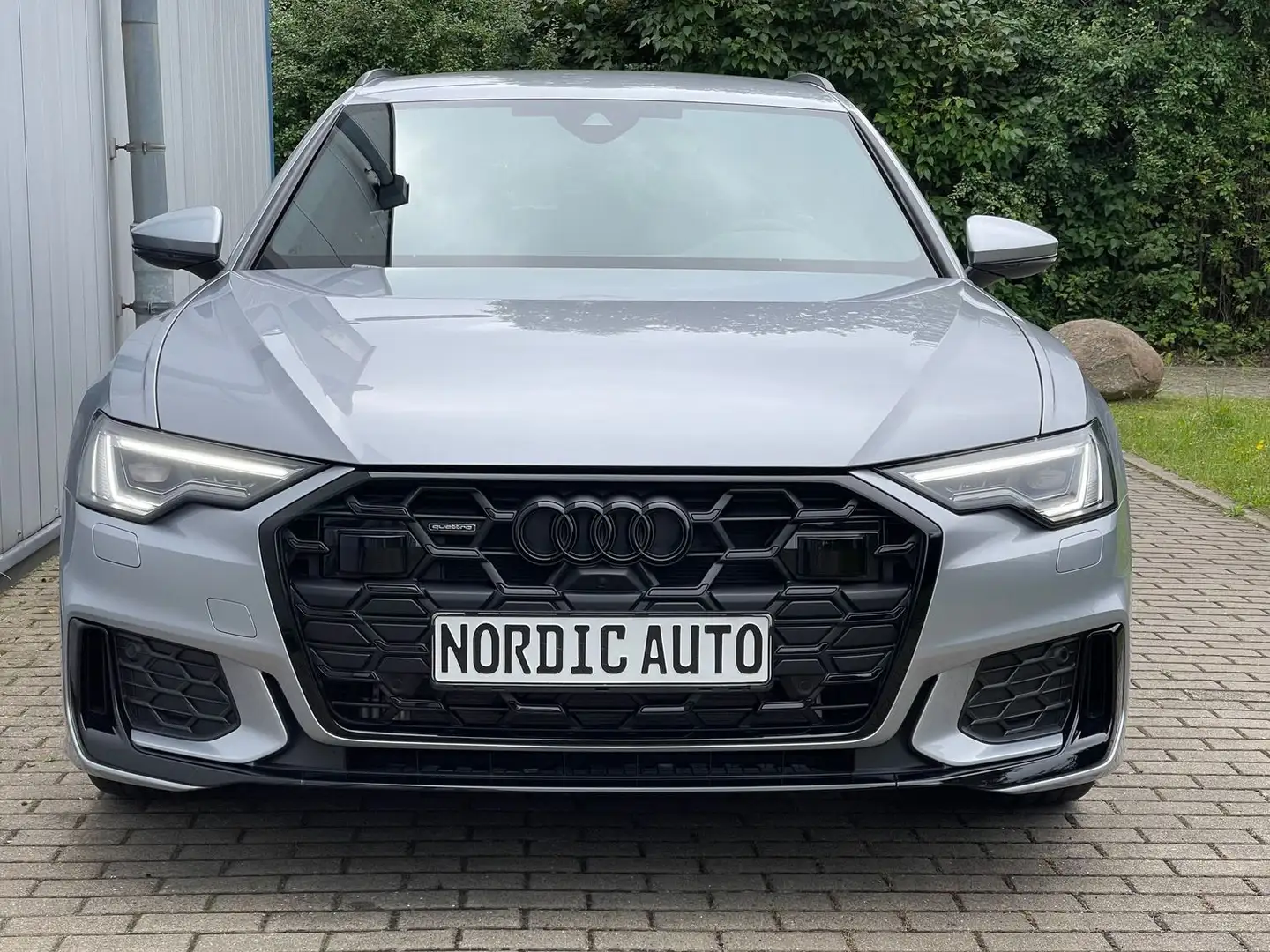 Audi A6 40 TDI quattro S line MATRIX+Memory+CAM+StandH+AHK Argent - 2