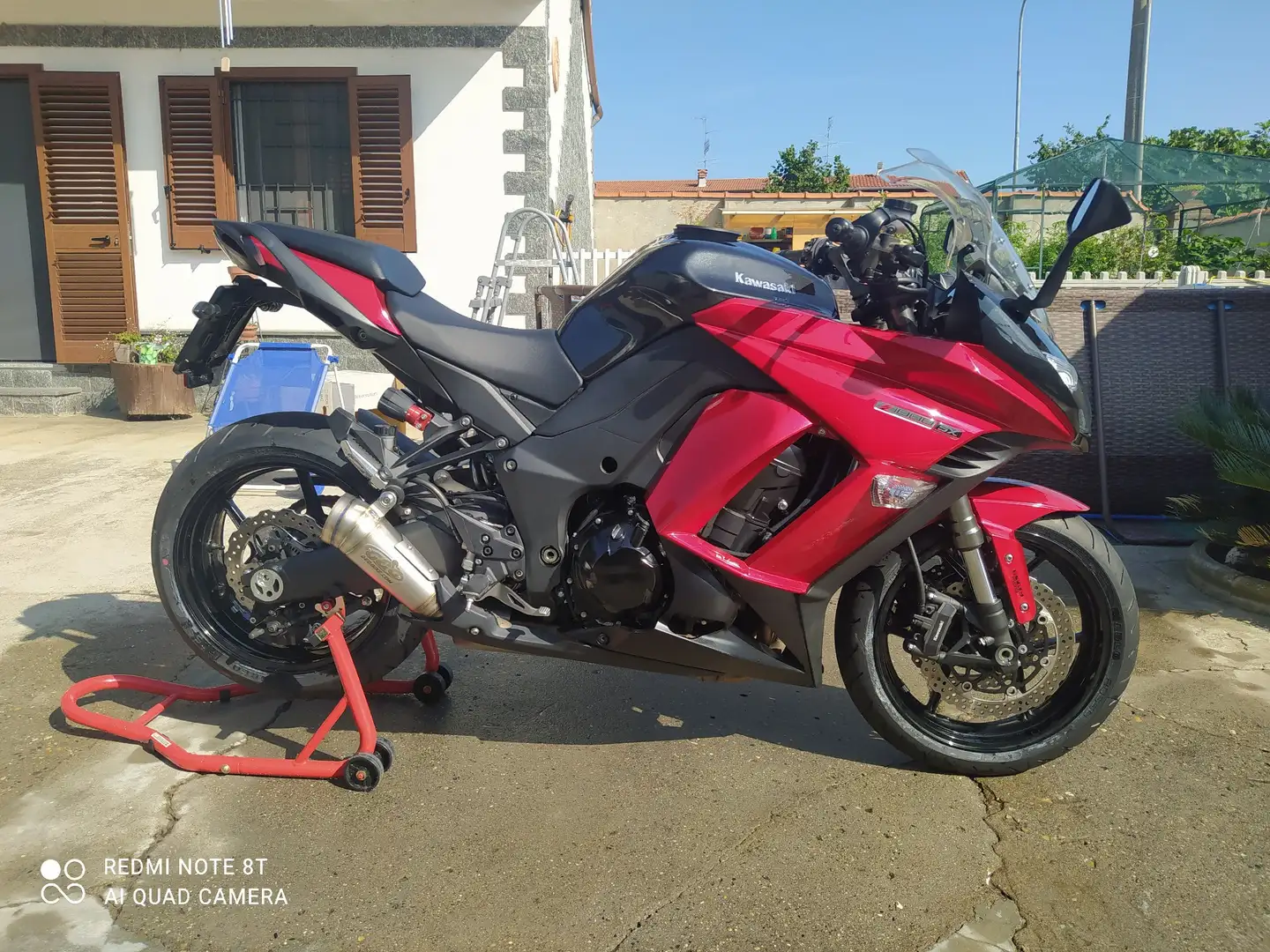 Kawasaki Z1000 SX Rouge - 2