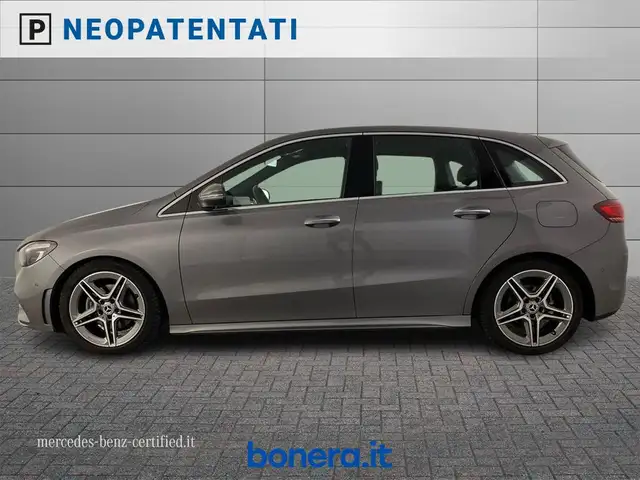 Mercedes-Benz B-Class view 7