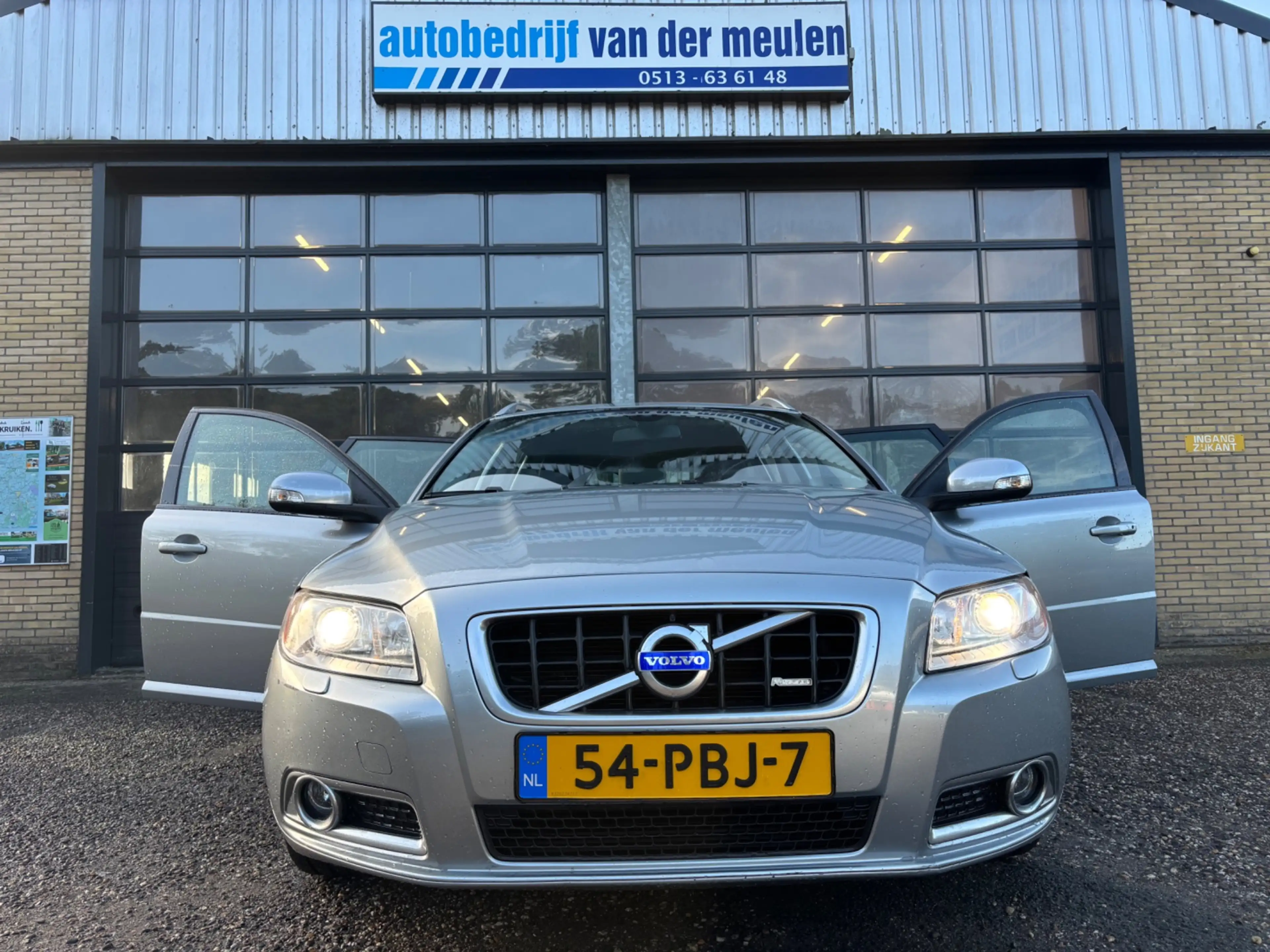 Volvo V70 2.0T R-Edition. 203 PK! Nederlandse auto! — photo 15