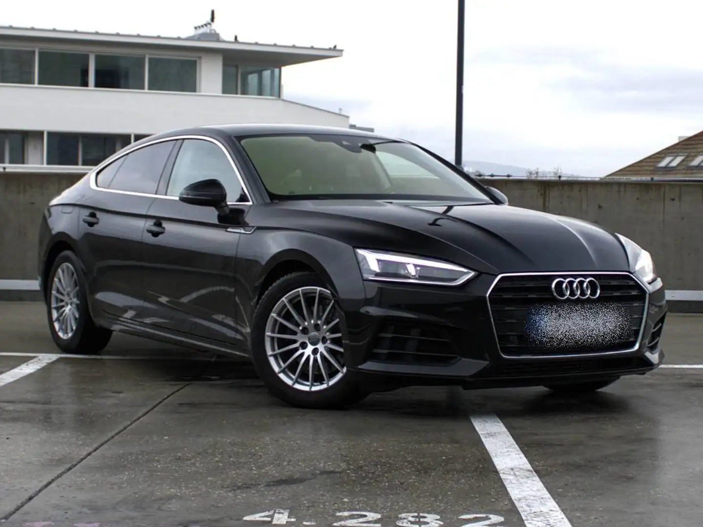 Audi A5 A5 Sportback 40 g-tron S tronic Schwarz - 2