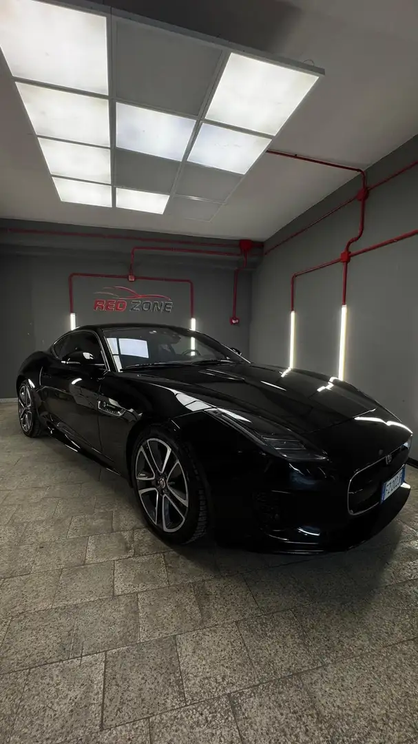 Jaguar F-Type Coupe 2.0 i4 R-Dynamic rwd 300cv auto my19 - 1