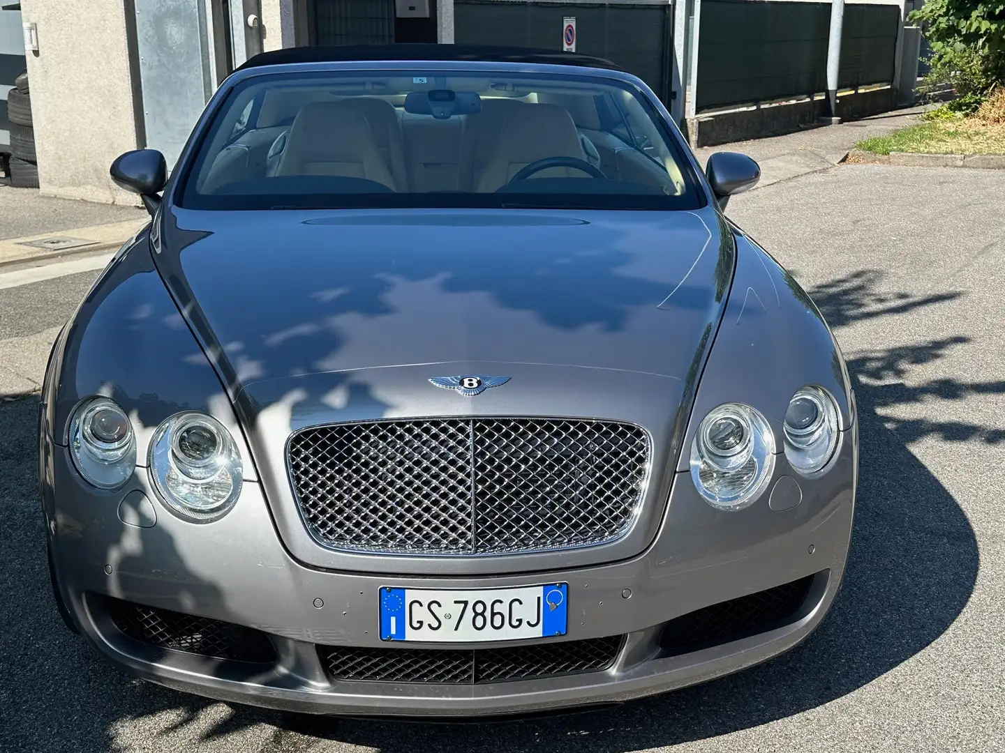 Bentley Continental CABRIO GTC 6.0 ** KM 52.500 ** TUTTI I TAGLIANDI!! Grigio - 2