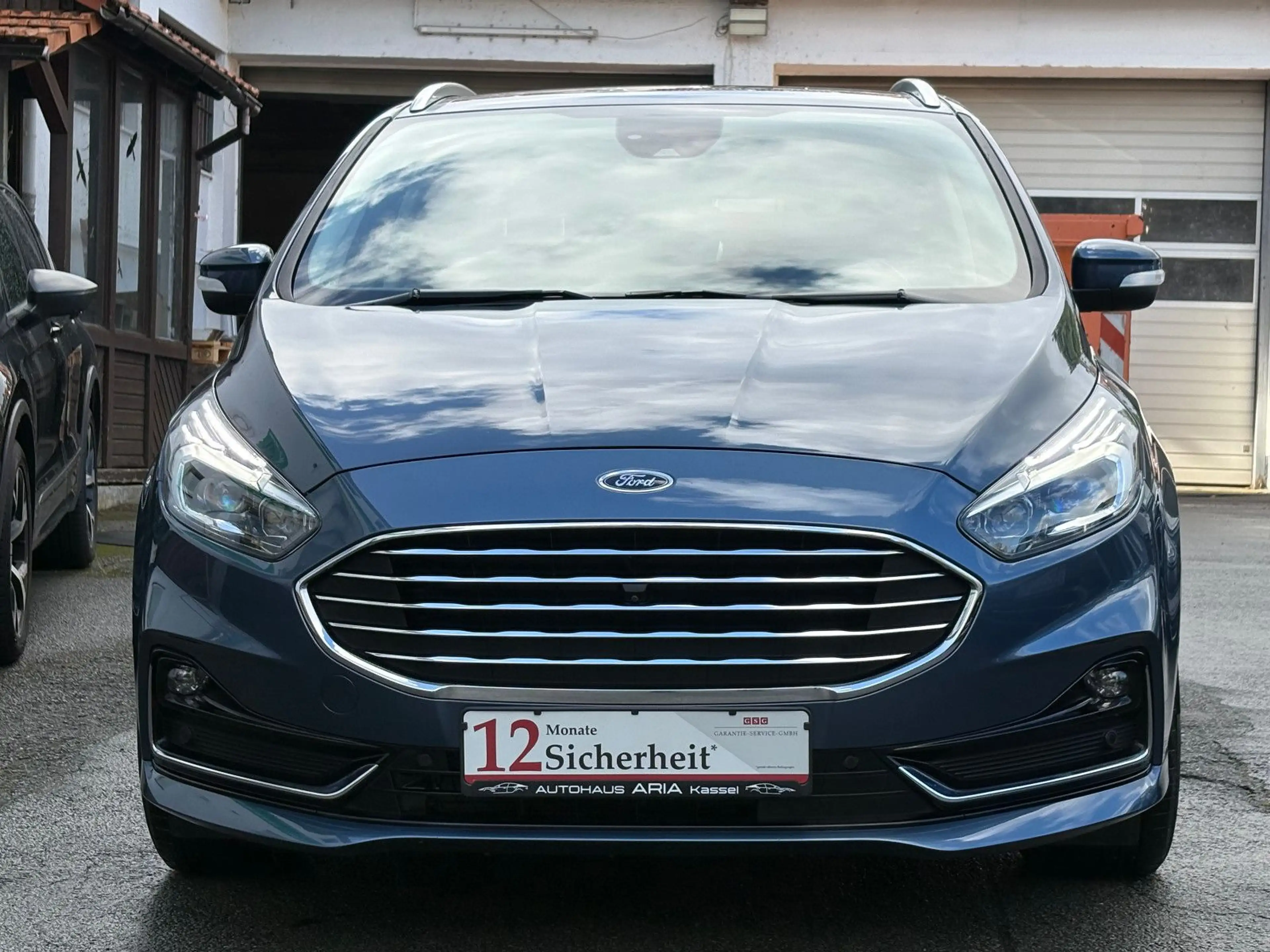 Ford S-Max S-MAX 2.0 EcoBlue Titanium LED KAM AHK SHZ TEMP — photo 5