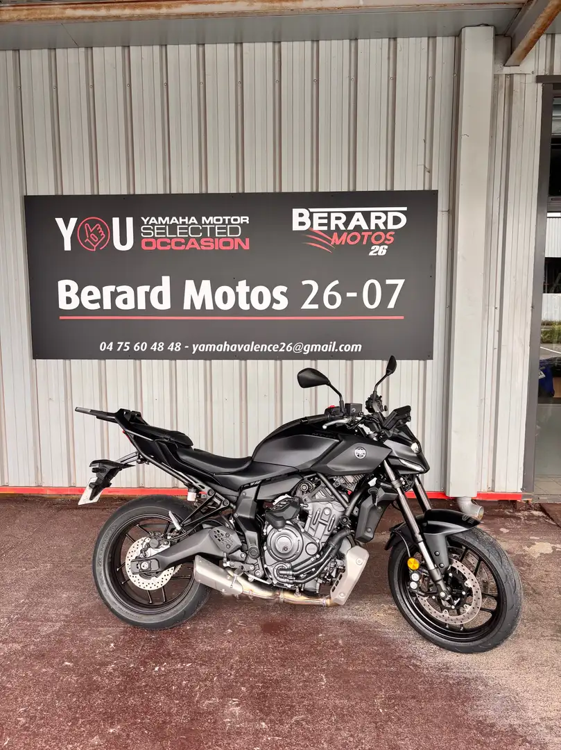 Yamaha MT-07 Nero - 1