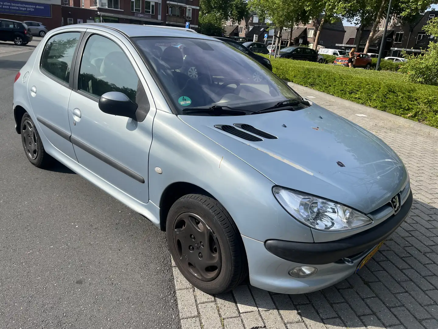 Peugeot 206 1.4-16V Gentry/Airco/Elktr pakket/Trekhaak Grigio - 1