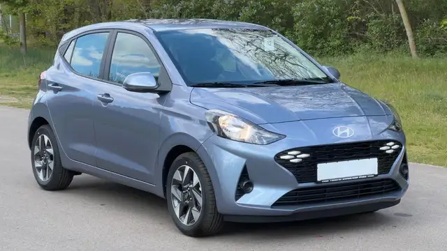 Hyundai I10 view 3
