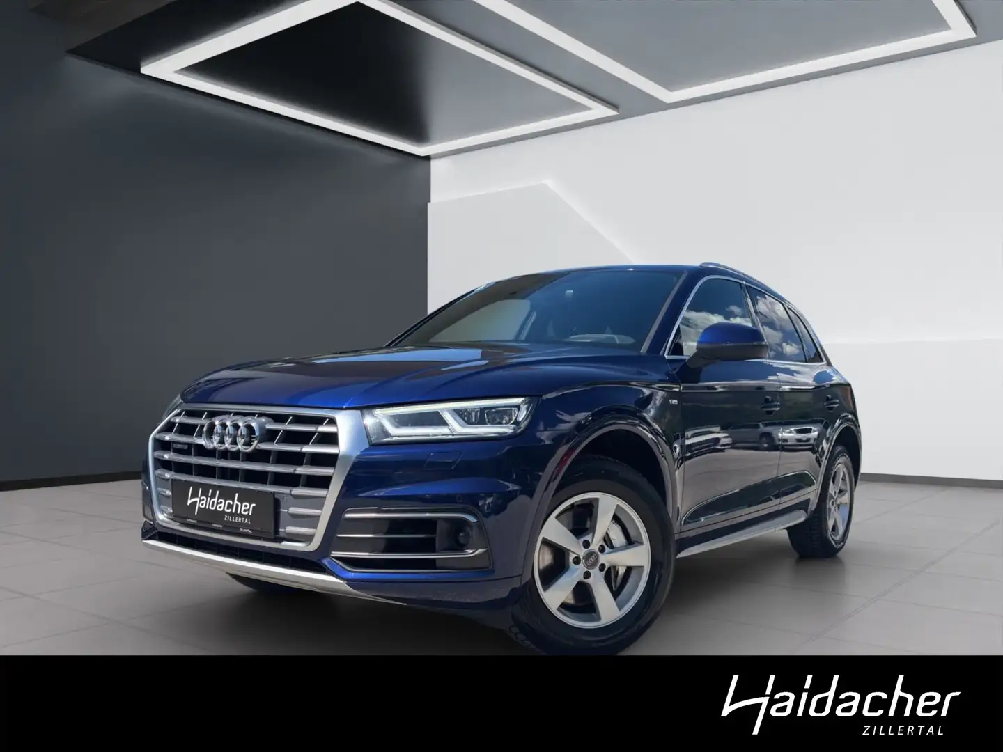 Audi Q5 Blau - 1