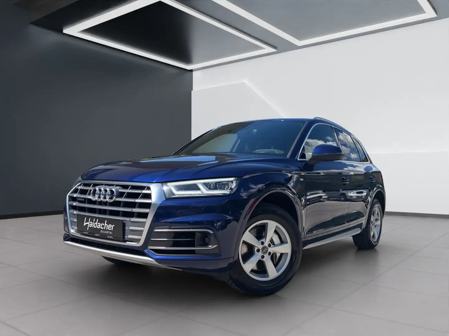 Audi Q5 Blau - 2