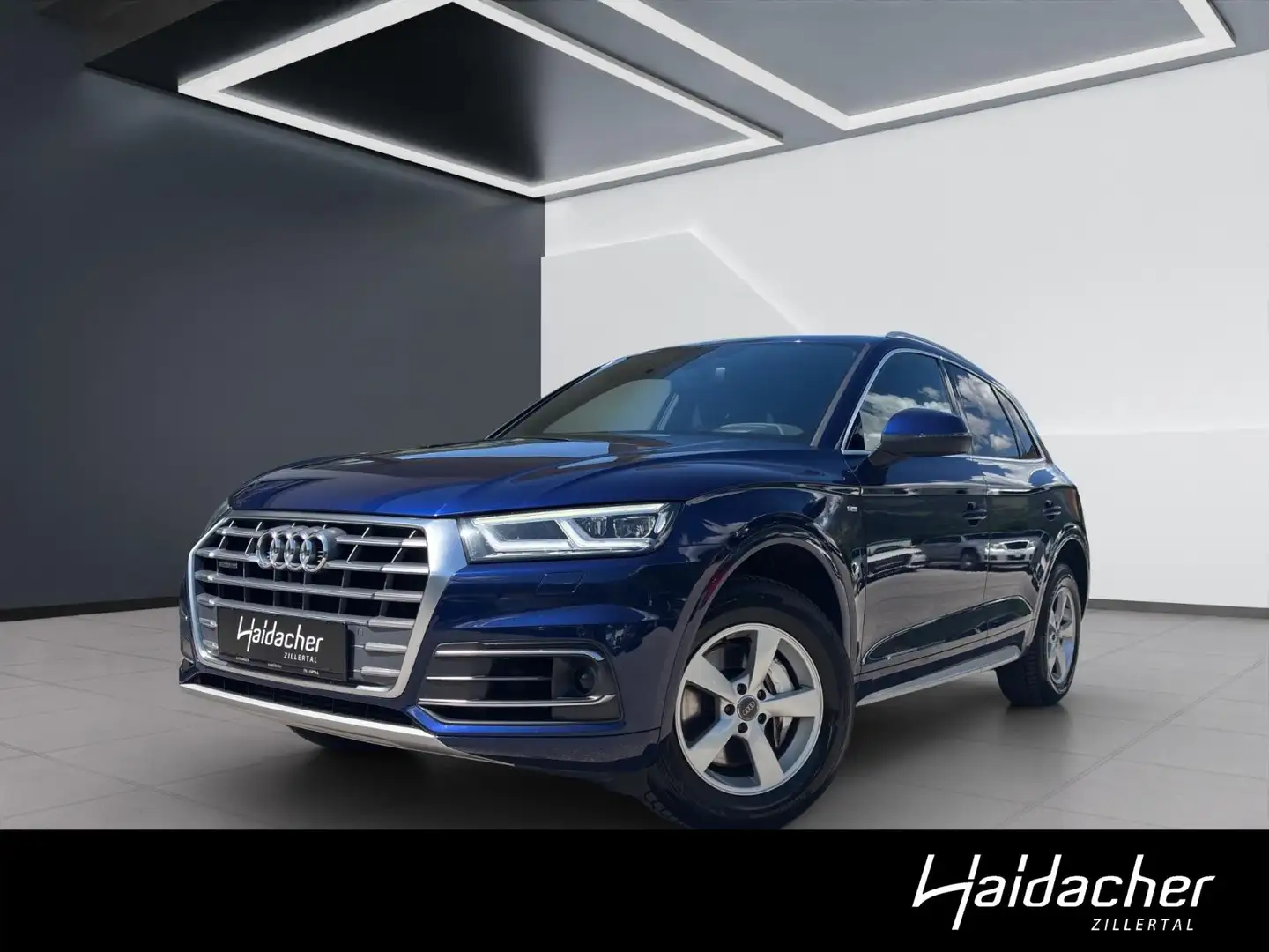 Audi Q5 Blau - 1