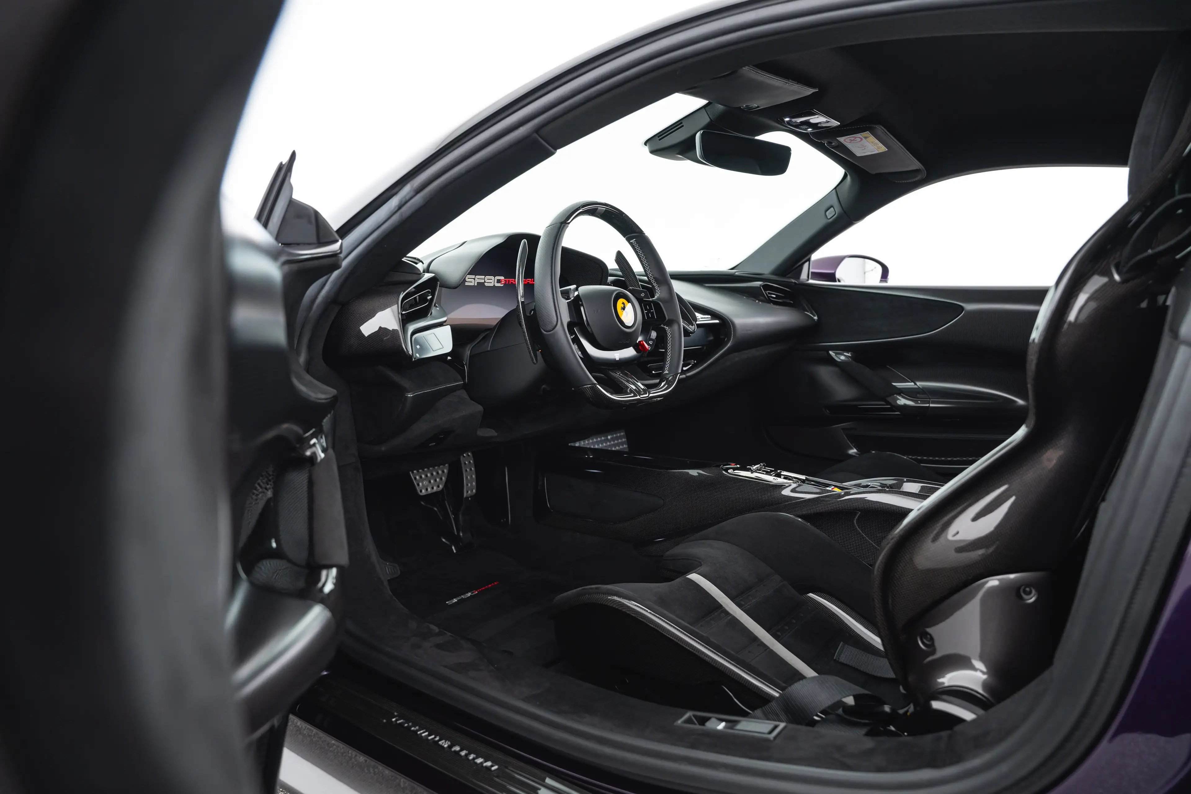 Ferrari SF90 Stradale — photo 12
