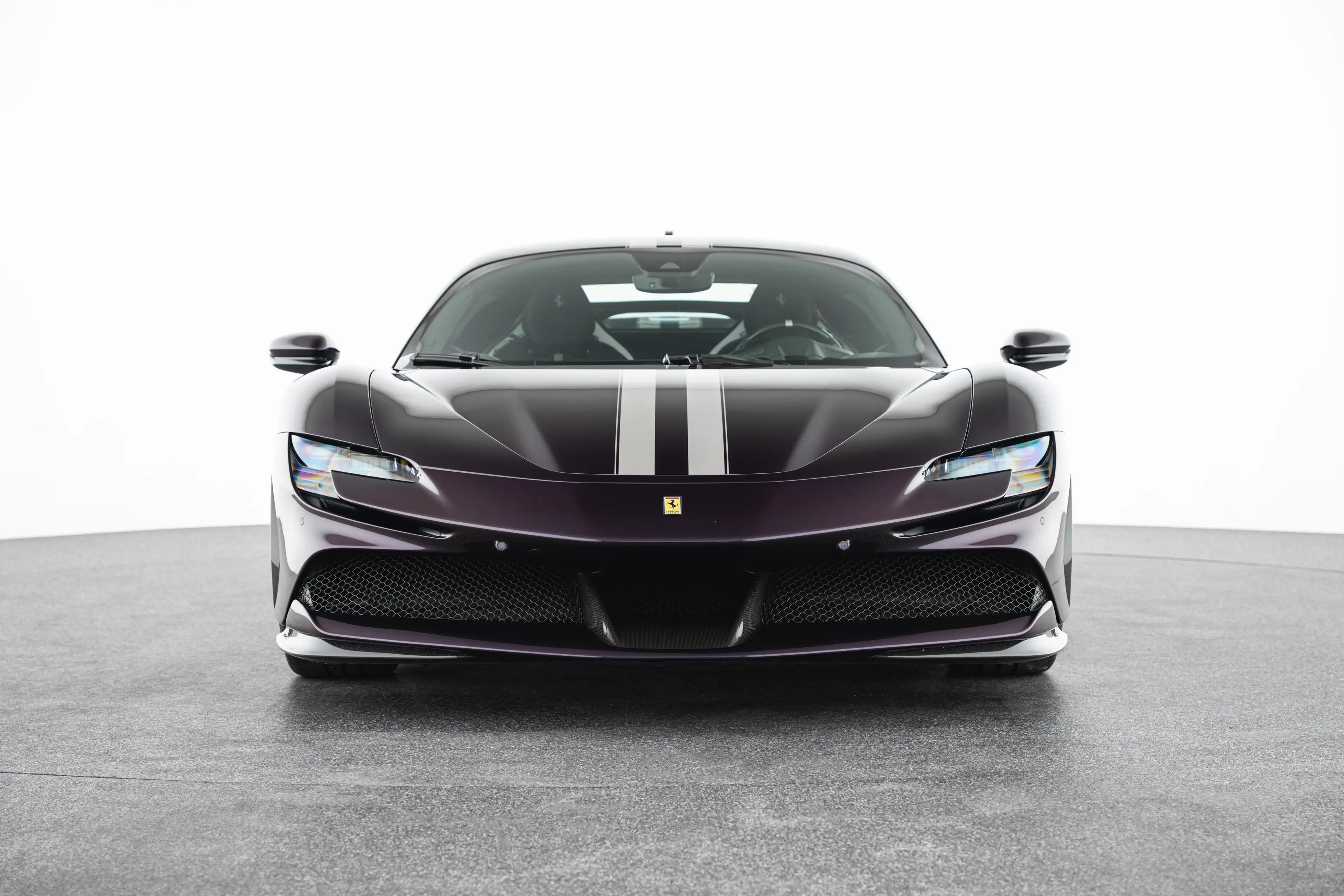 Ferrari SF90 Stradale — photo 2