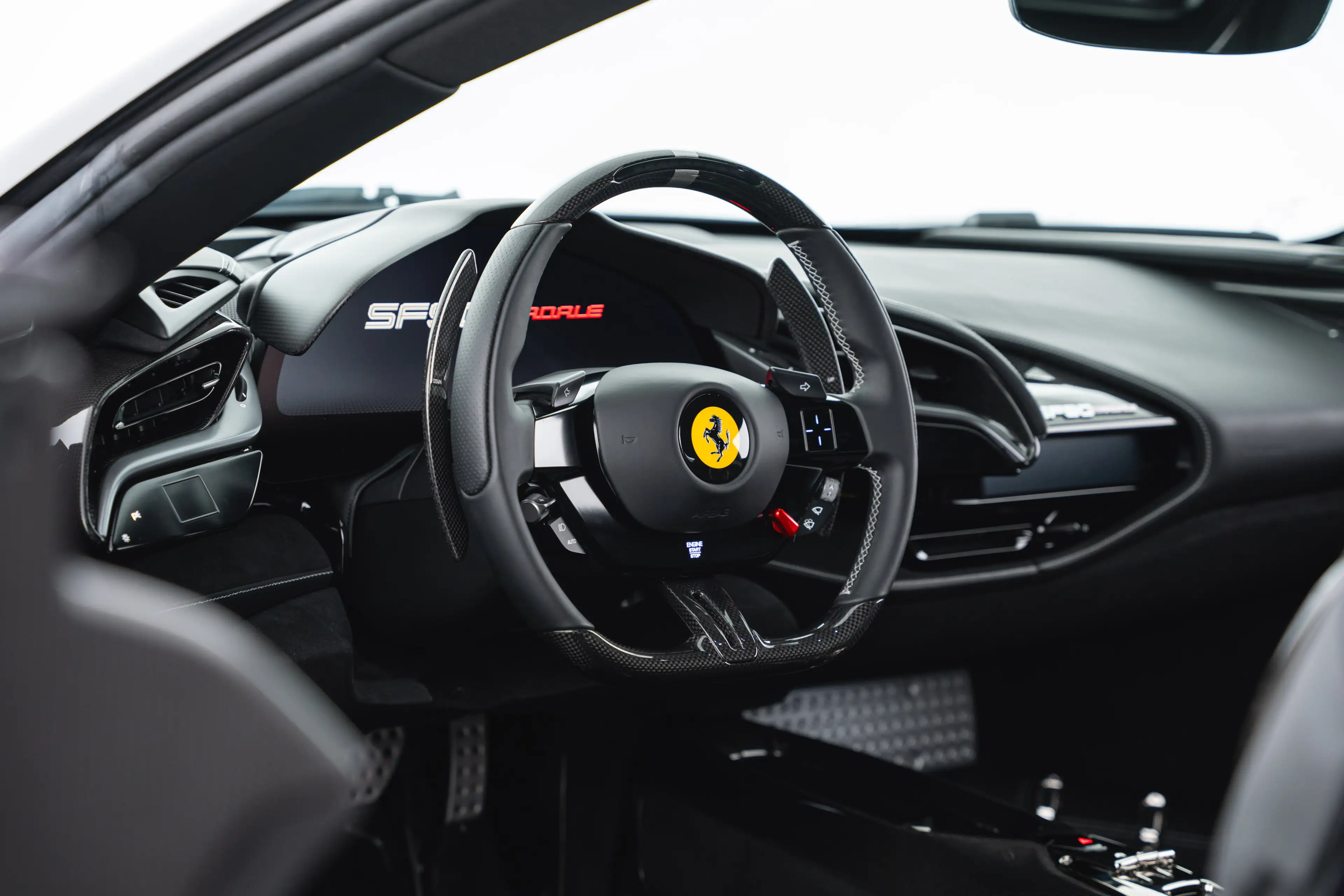 Ferrari SF90 Stradale — photo 14