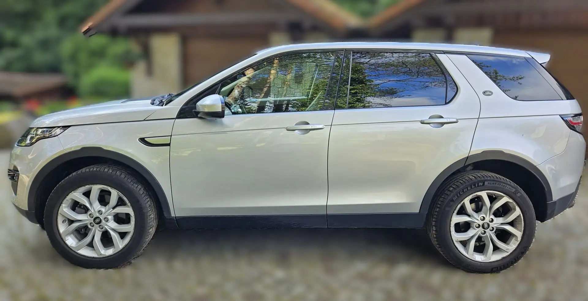 Land Rover Discovery Sport Si4 HSE Argintiu - 1
