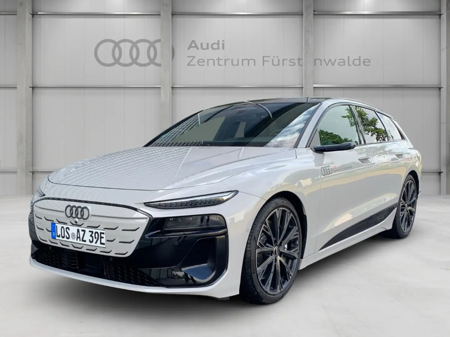 Audi S6 370 kW quattro one beige Avant edition one+B&O+Tec Beige - 1