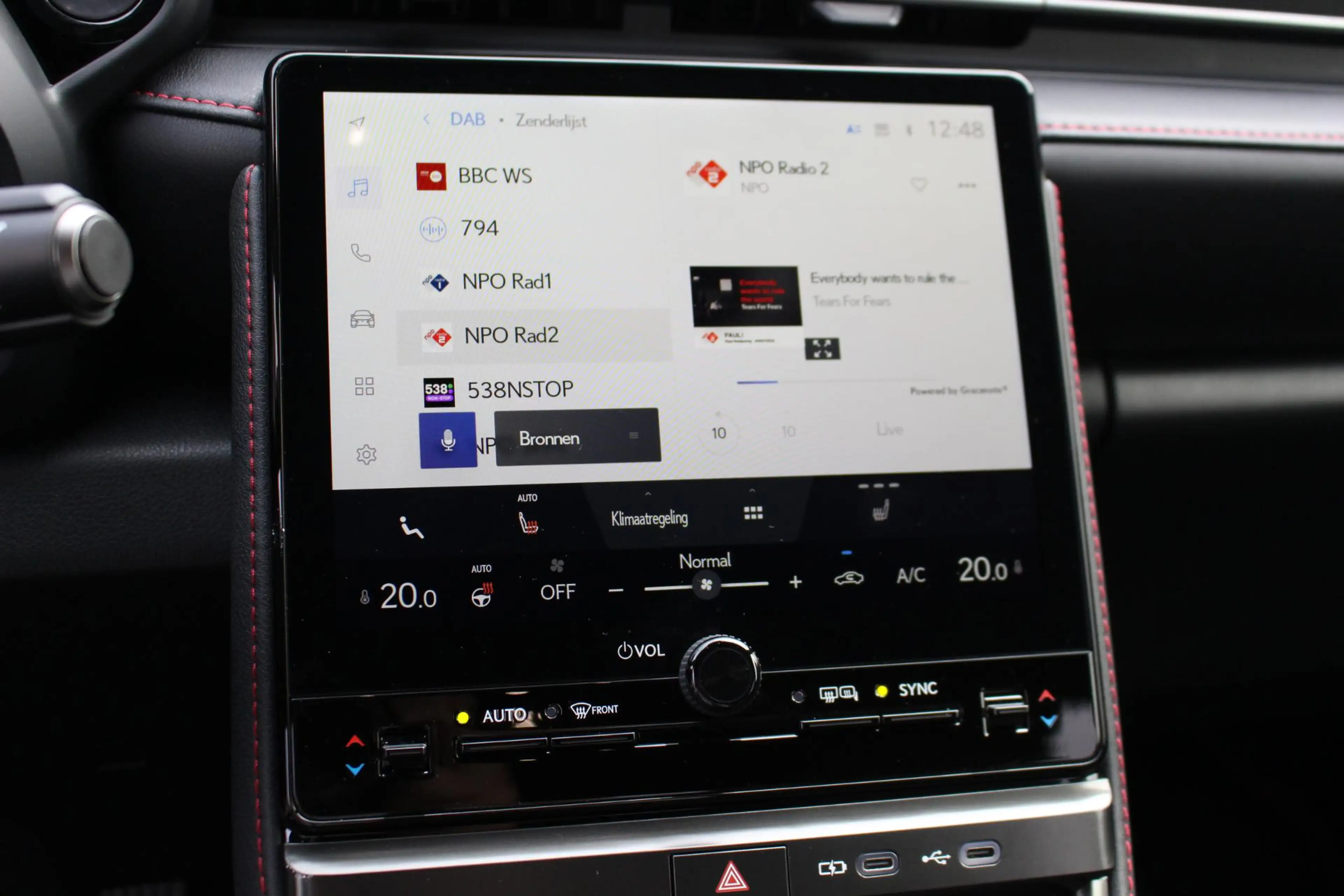 Lexus LBX 1.5 Relax 2WD TECH PACK — photo 20