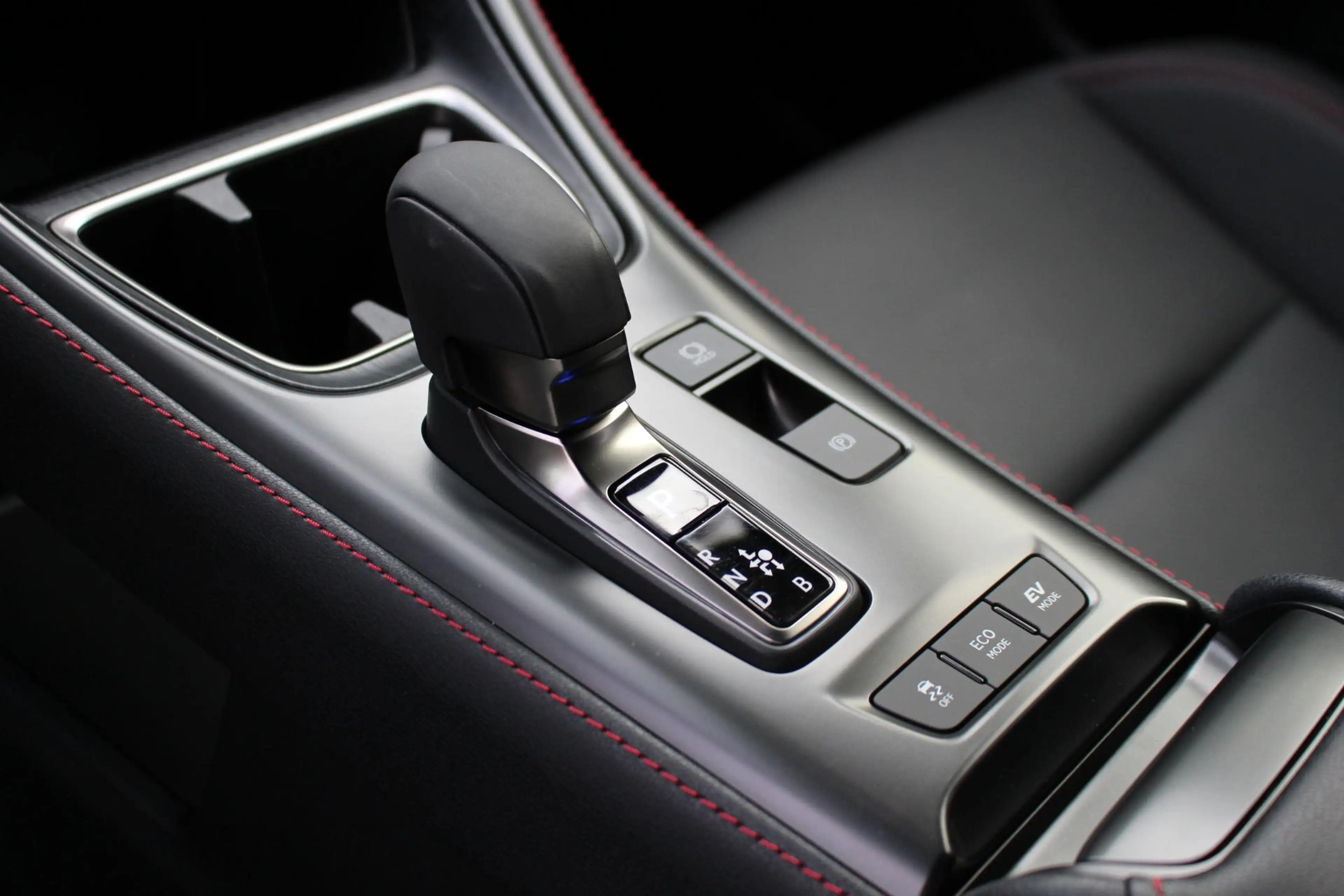Lexus LBX 1.5 Relax 2WD TECH PACK — photo 23