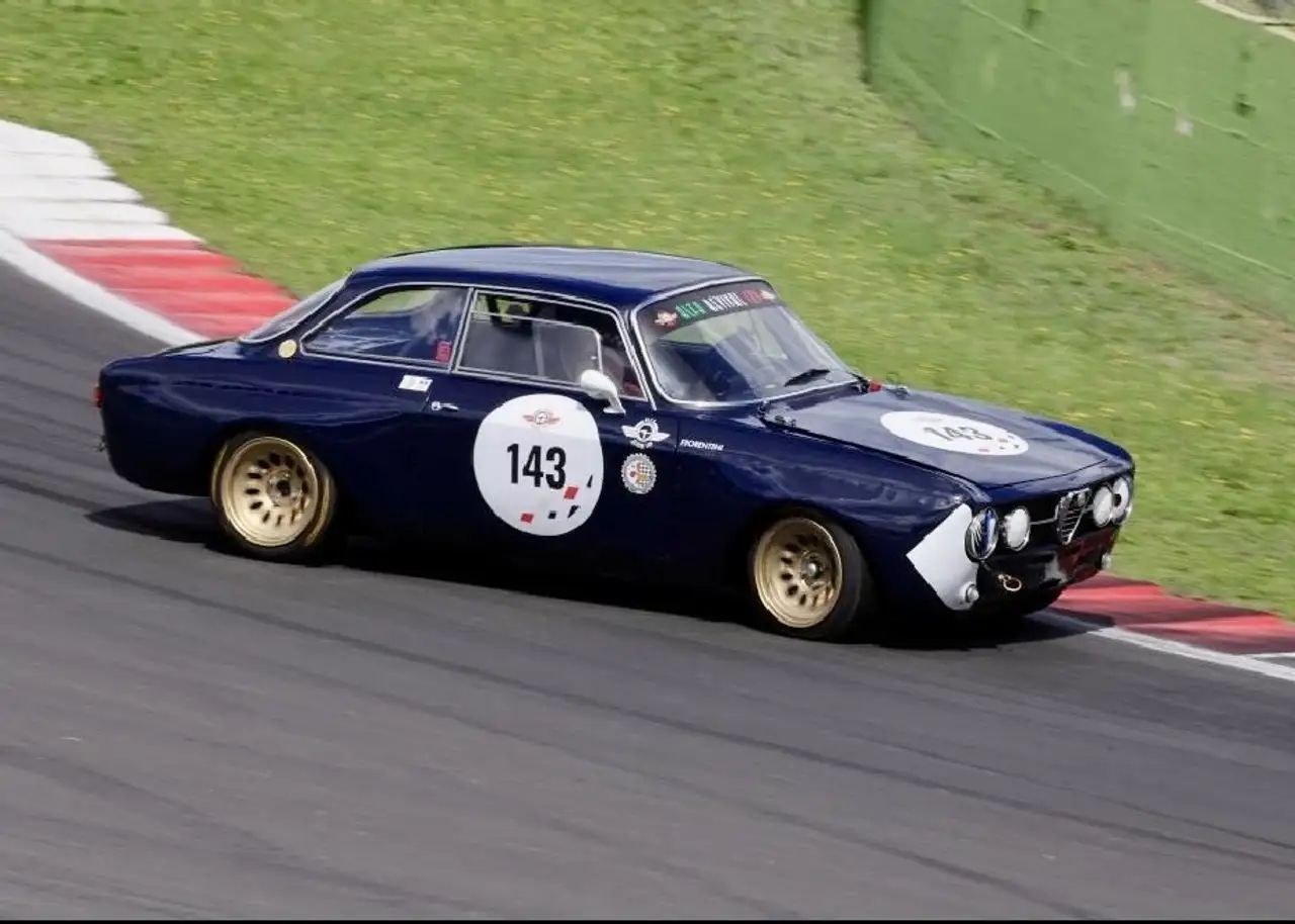 Alfa Romeo 1750 GTAm Elaborazione Monguzzi, foto 1