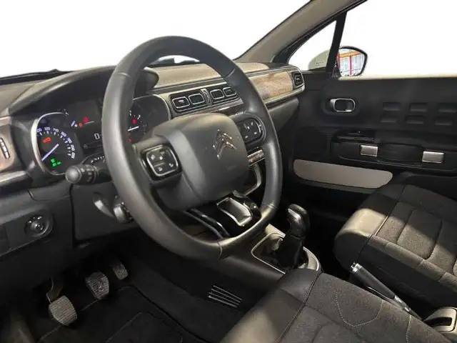 Citroen C3 view 11