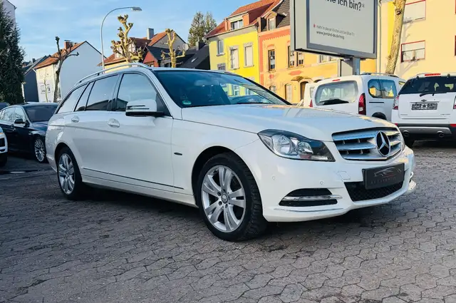 Mercedes-Benz C 180 CGI BE Avantgarde Automatik Navi PDC SHZG