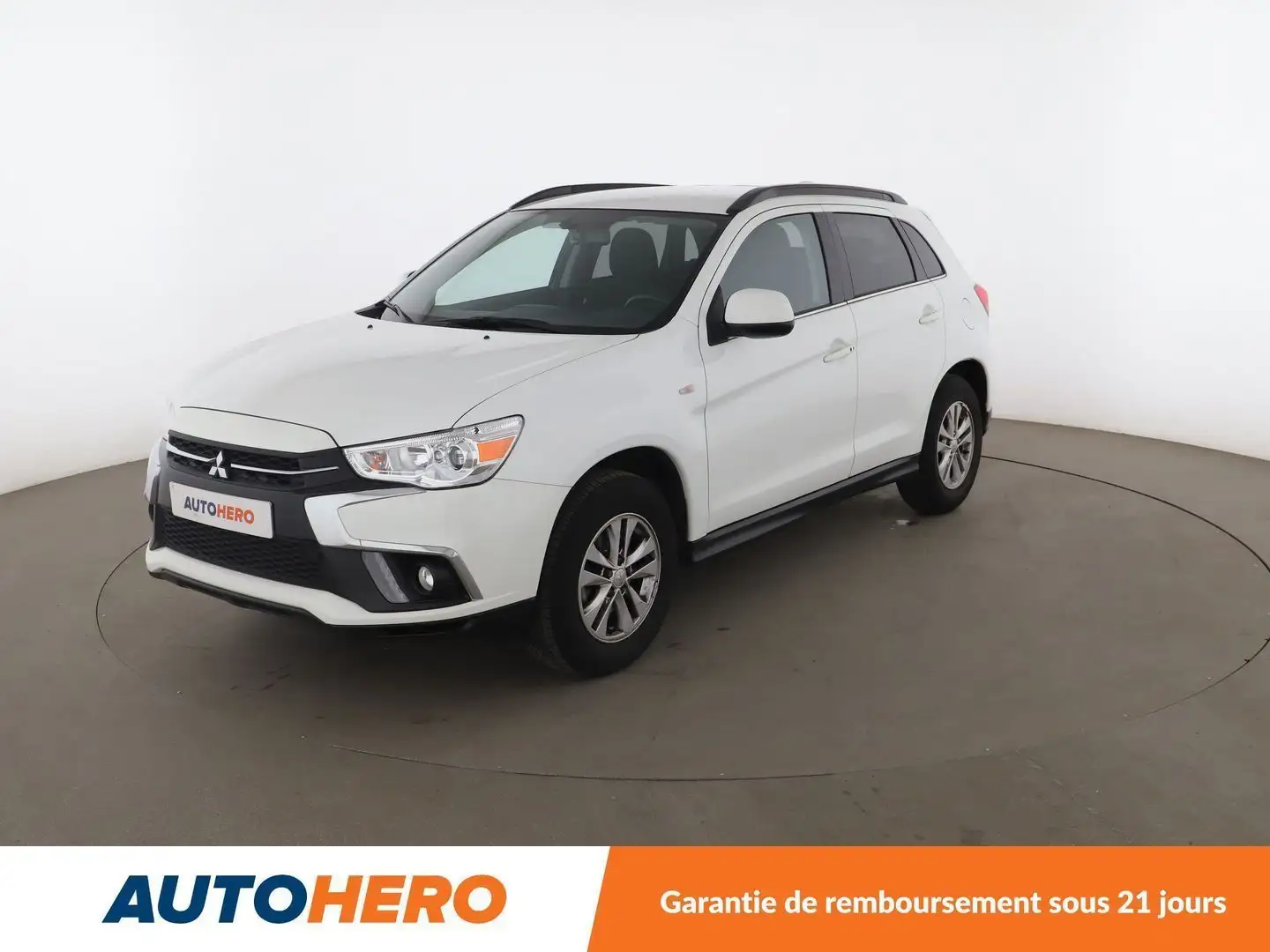 Mitsubishi 1.6 MIVEC Intense 2WD White - 1