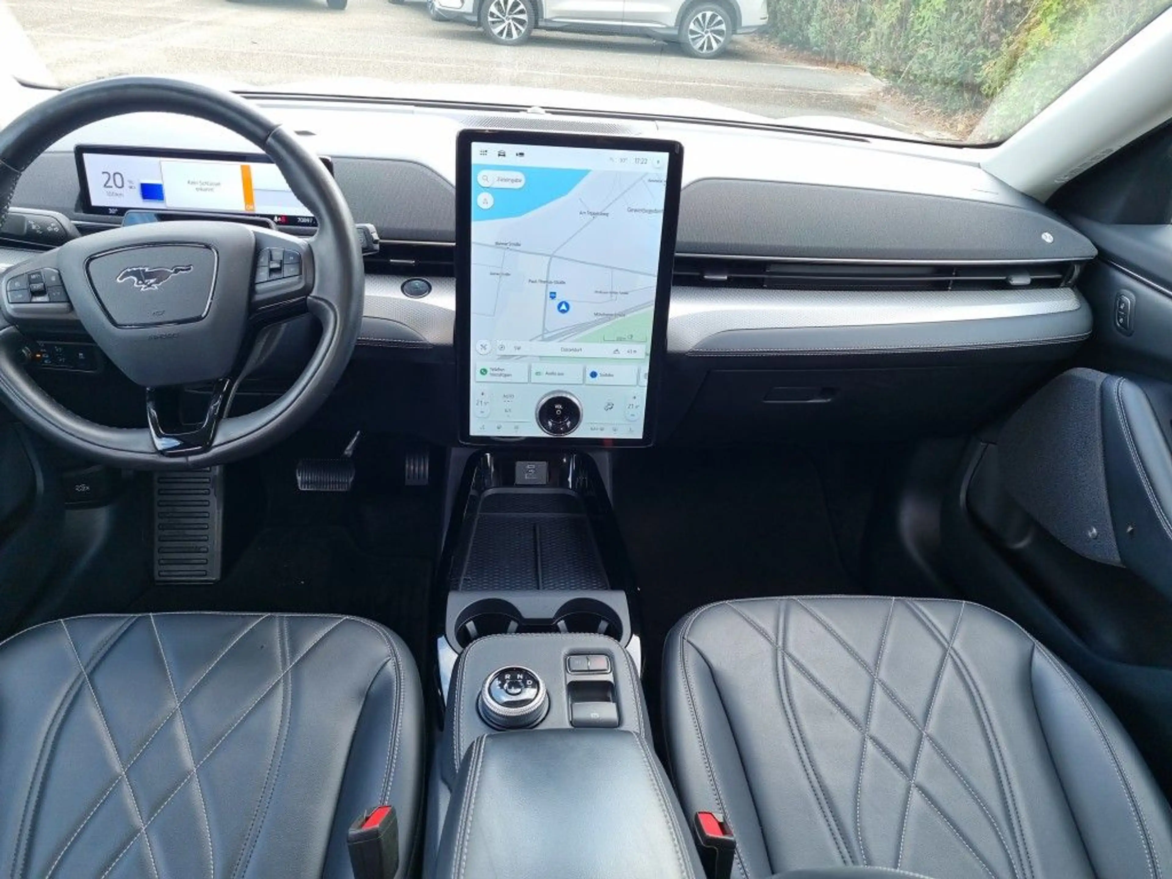 Ford Mustang Mach-E 99 kWh B&O 360-Grad-Kamera — photo 9