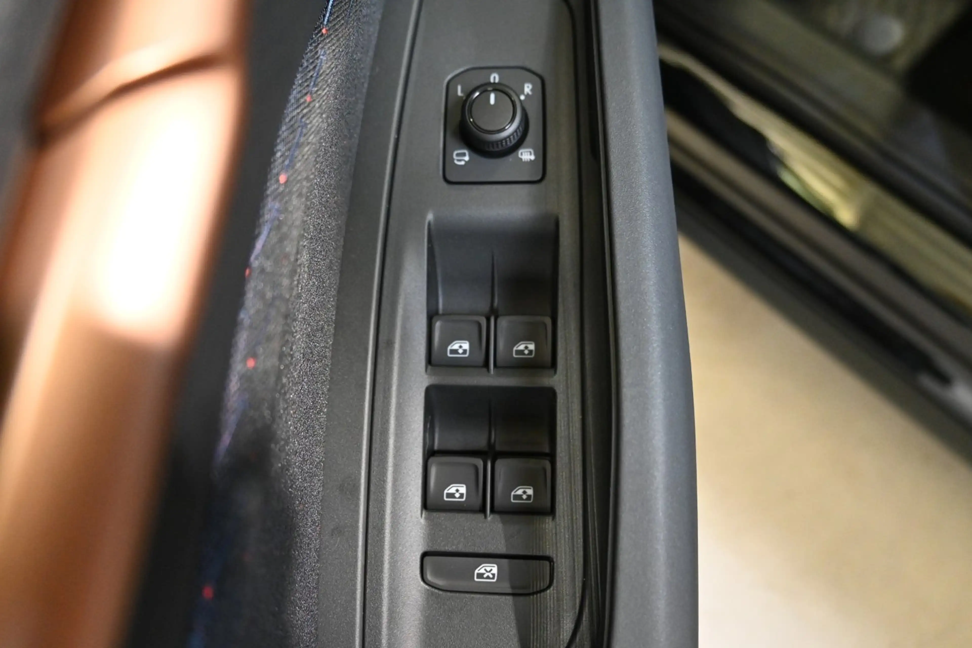CUPRA Raval ENDURANCE 52/55 155kW/211 PS — photo 7
