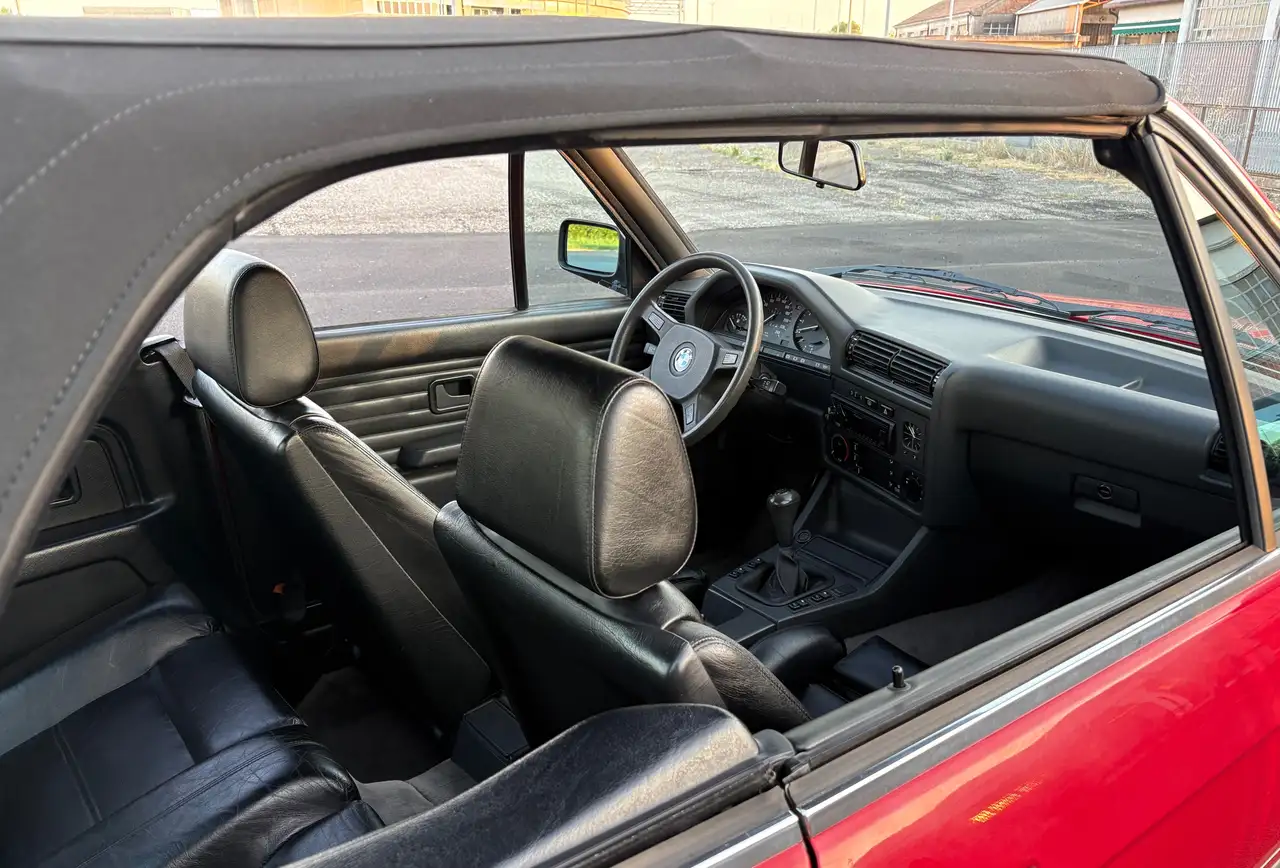 BMW 320i Cabrio, foto 8