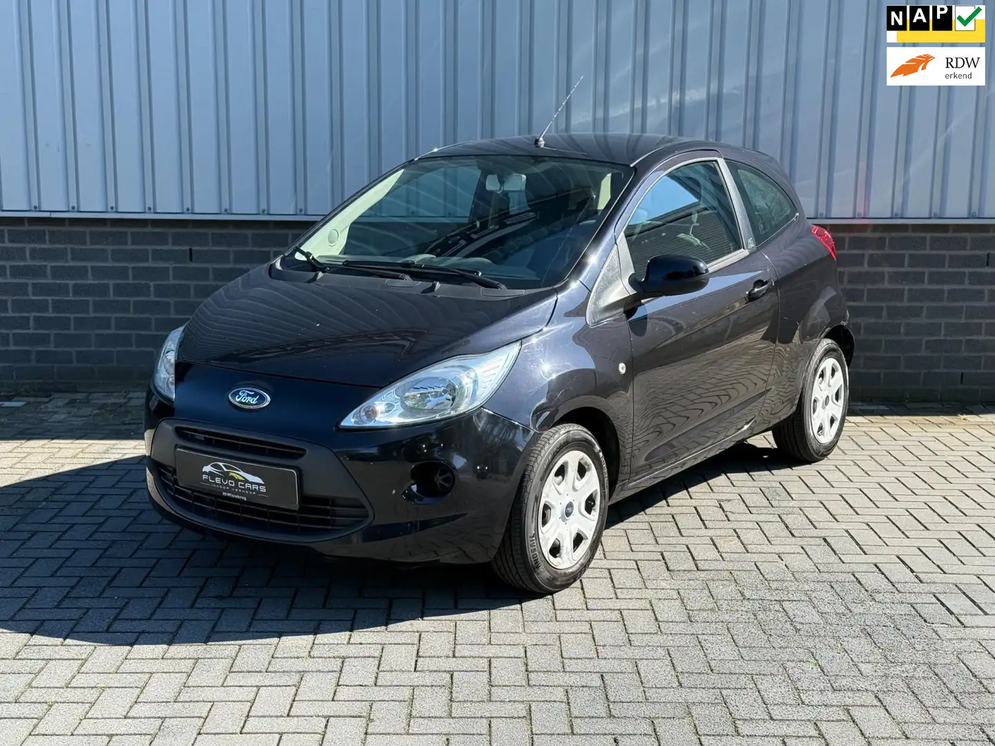 Ford Ka/Ka+ 1.2 Champions Edition start/stop | AIRCO | NAP Schwarz - 1