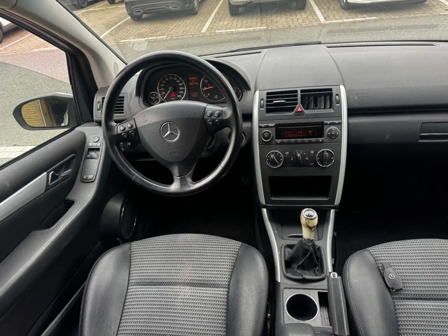 Mercedes-Benz A 170 170 Avantgarde AIRCO LMV NAP GOED ONDERHOUDEN Gris - 2