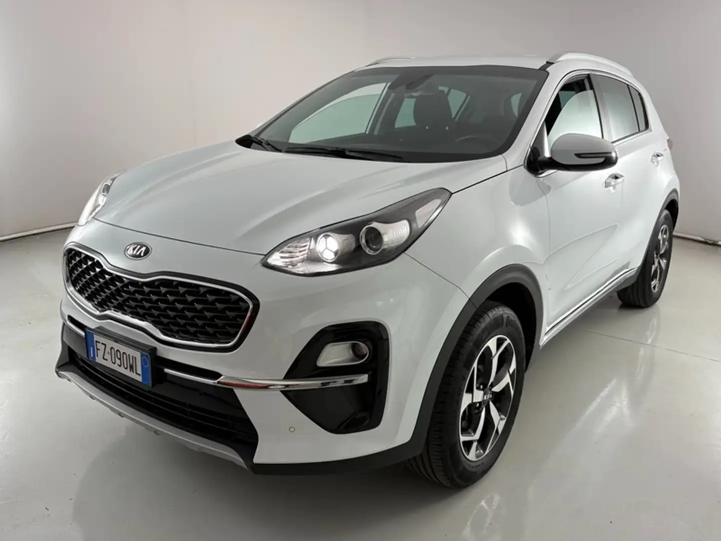 Kia Sportage 1.6 GDi Energy Adas Pack Plus Weiß - 1