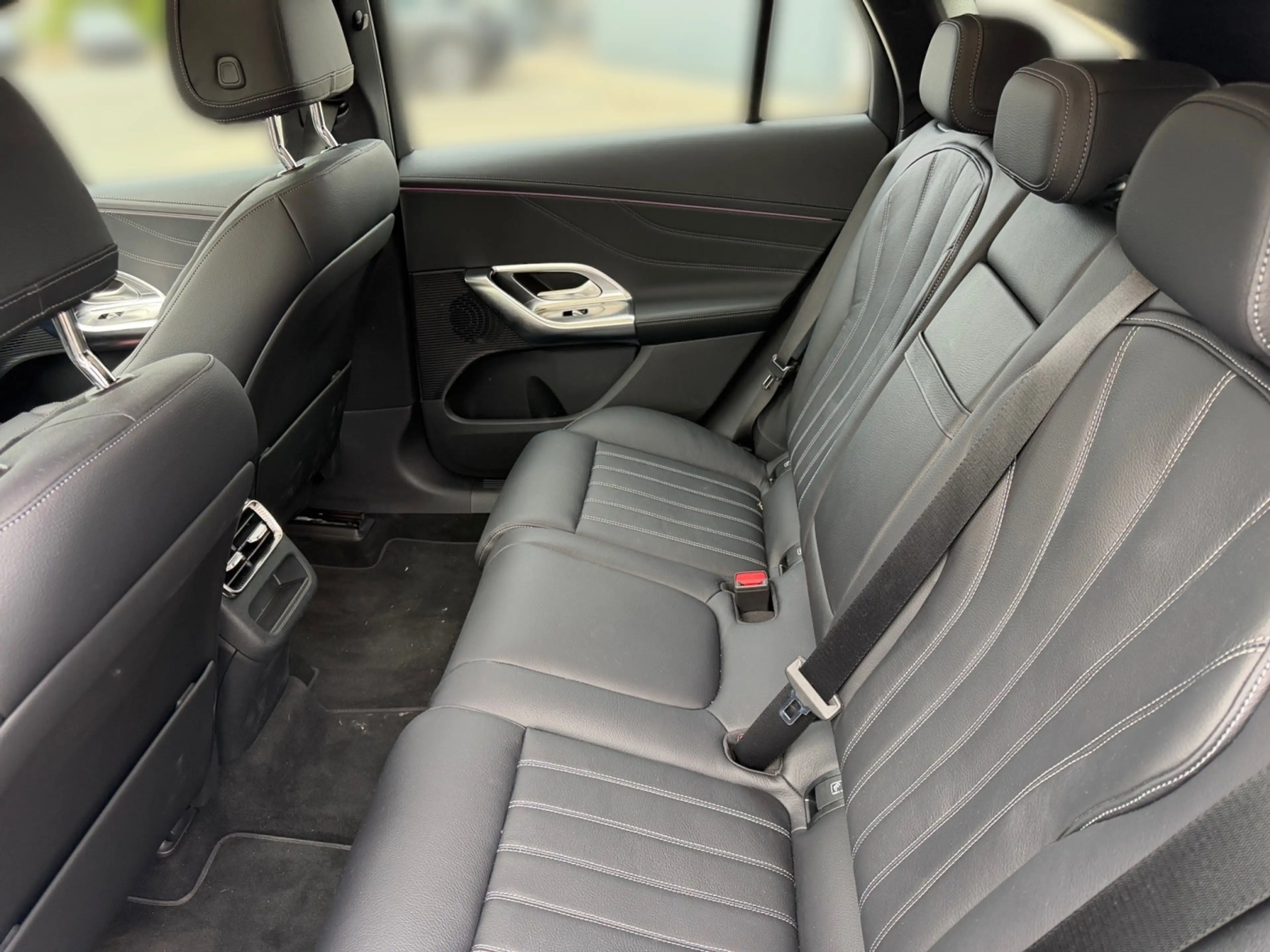Mercedes-Benz GLC 400 4MATIC EQ AMG+Avantgarde+MBUX+Ambiente — photo 8