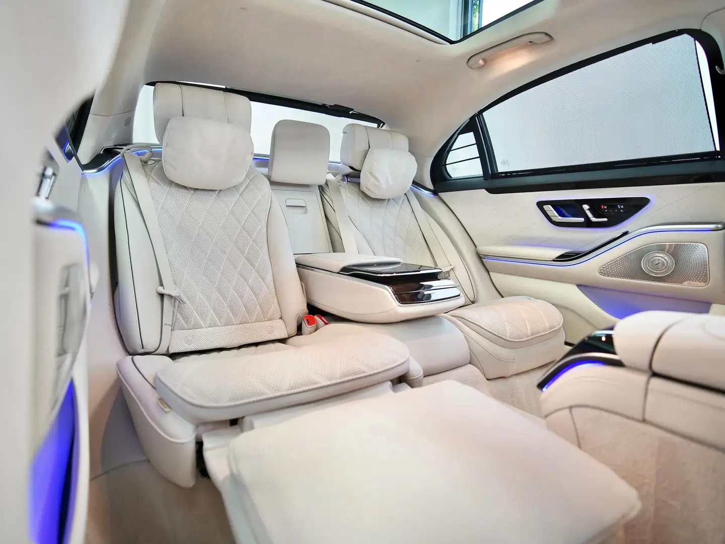 Mercedes-Benz S 580 S 580 -V8- 4Matic Lang/Long !MODELL 2025-AMG LINE! Schwarz - 2