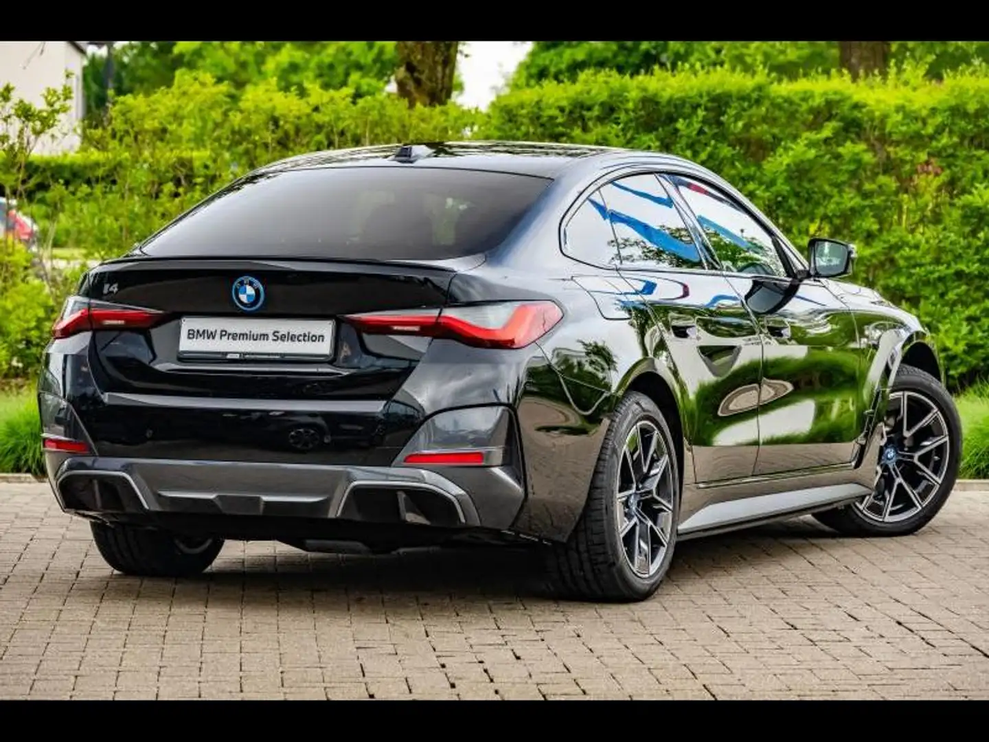 BMW i4 M SPORT - M PERFORMANCE - HARM Fekete - 2